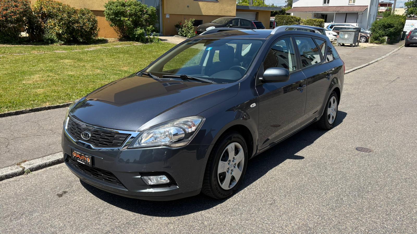 KIA Cee'd Sporty Wagon 1.6 CRDi Trend Automatic-image-1