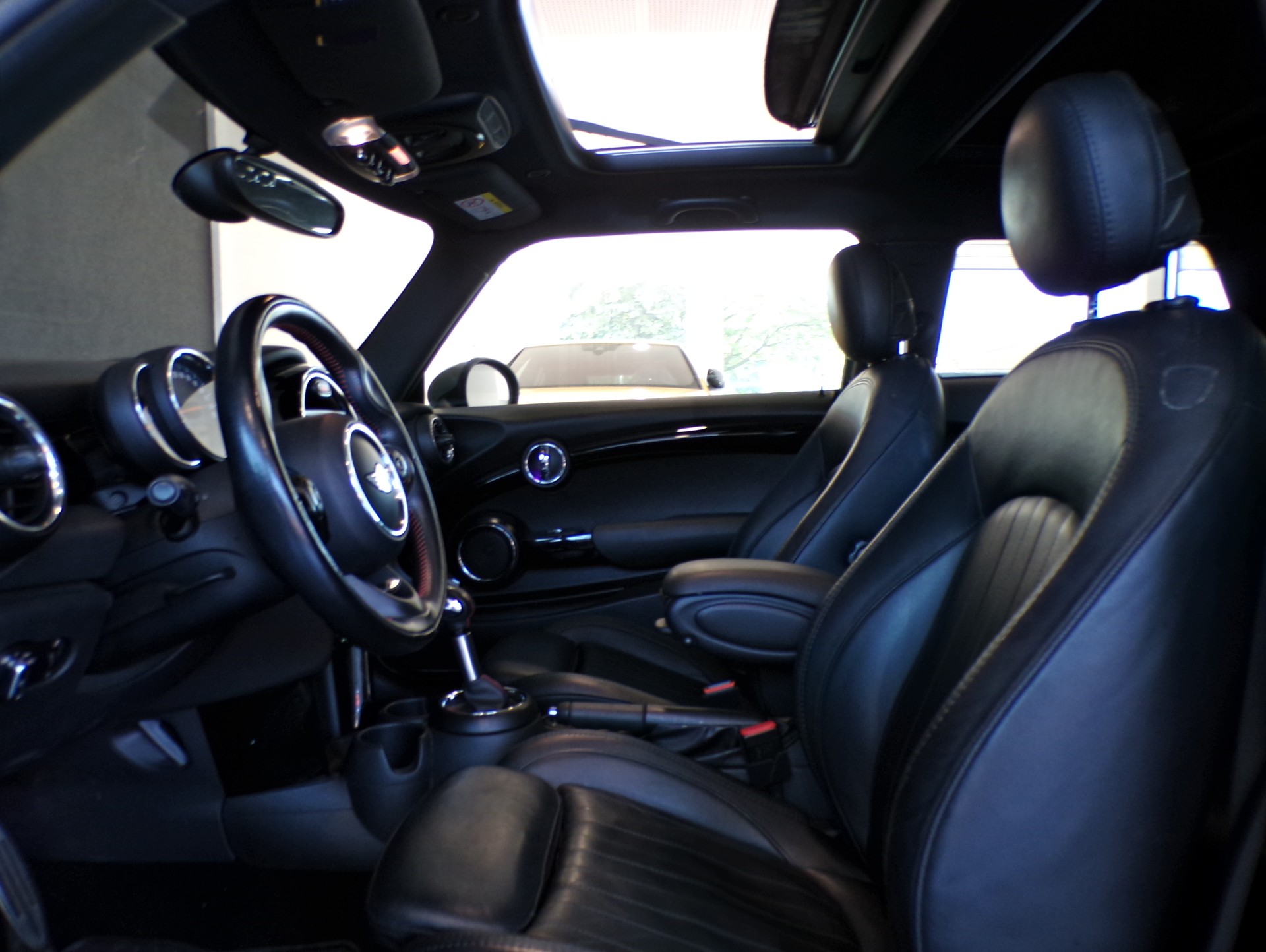 MINI Cooper S Steptronic-image-13