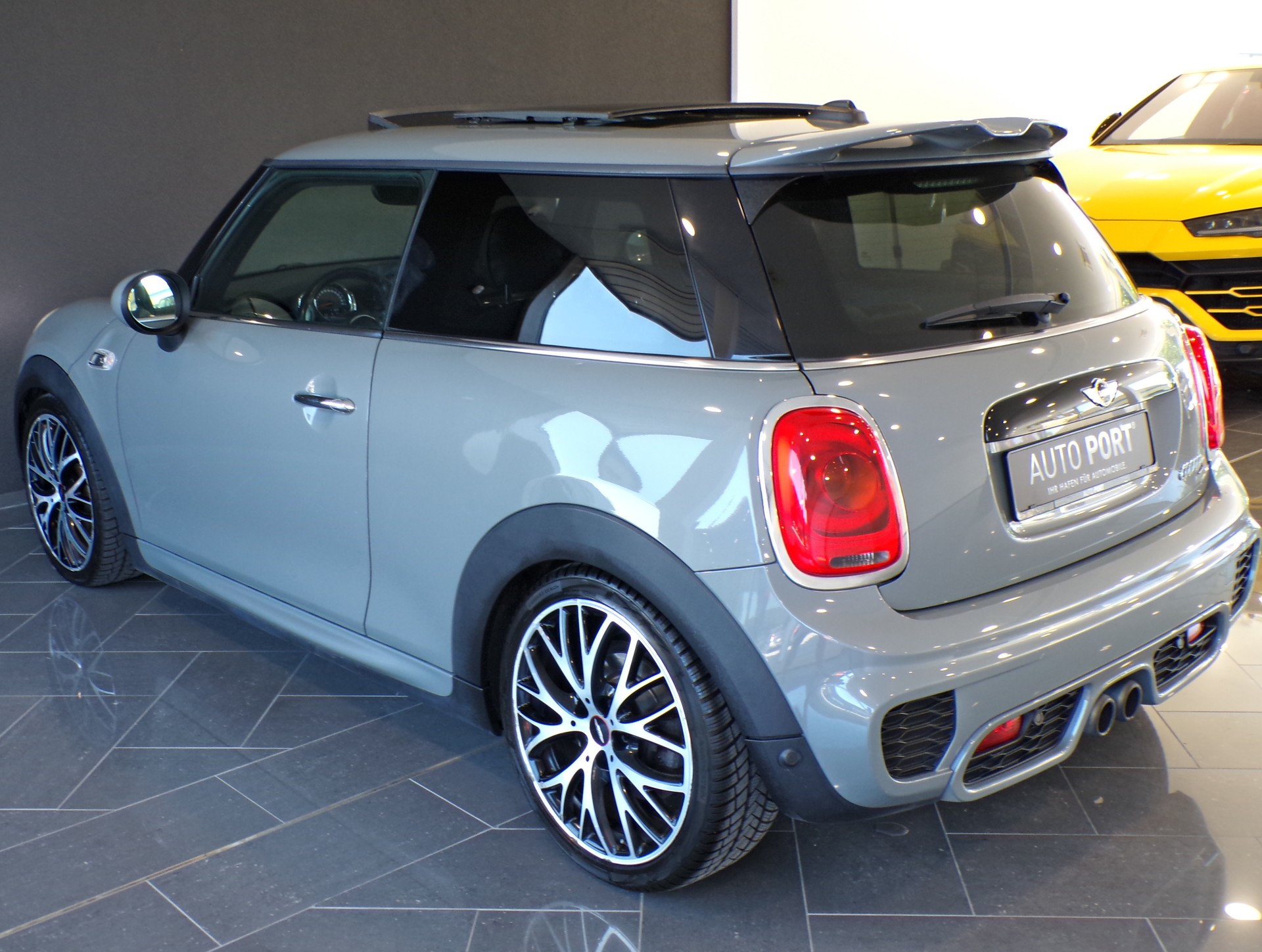 MINI Cooper S Steptronic-image-7