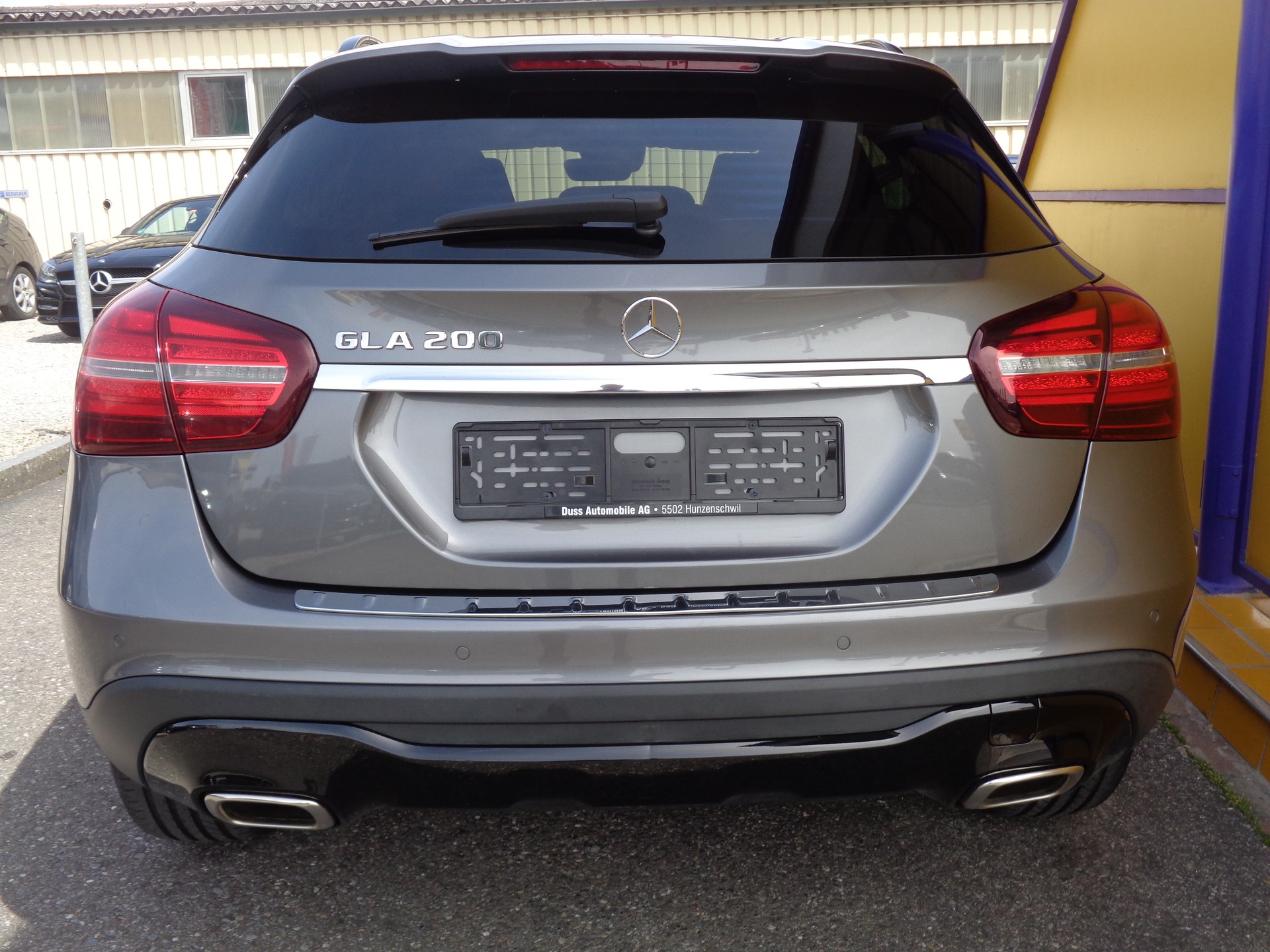 MERCEDES-BENZ GLA 200 Night Star 7G-DCT-image-6