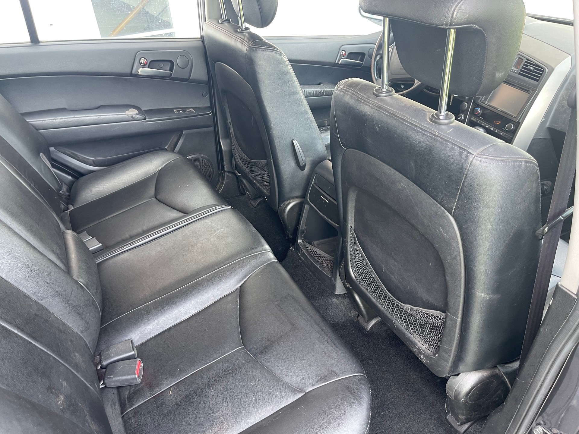 KGM-SsangYong Kyron 270 Xdi 4WD Comfort Automatic-image-12