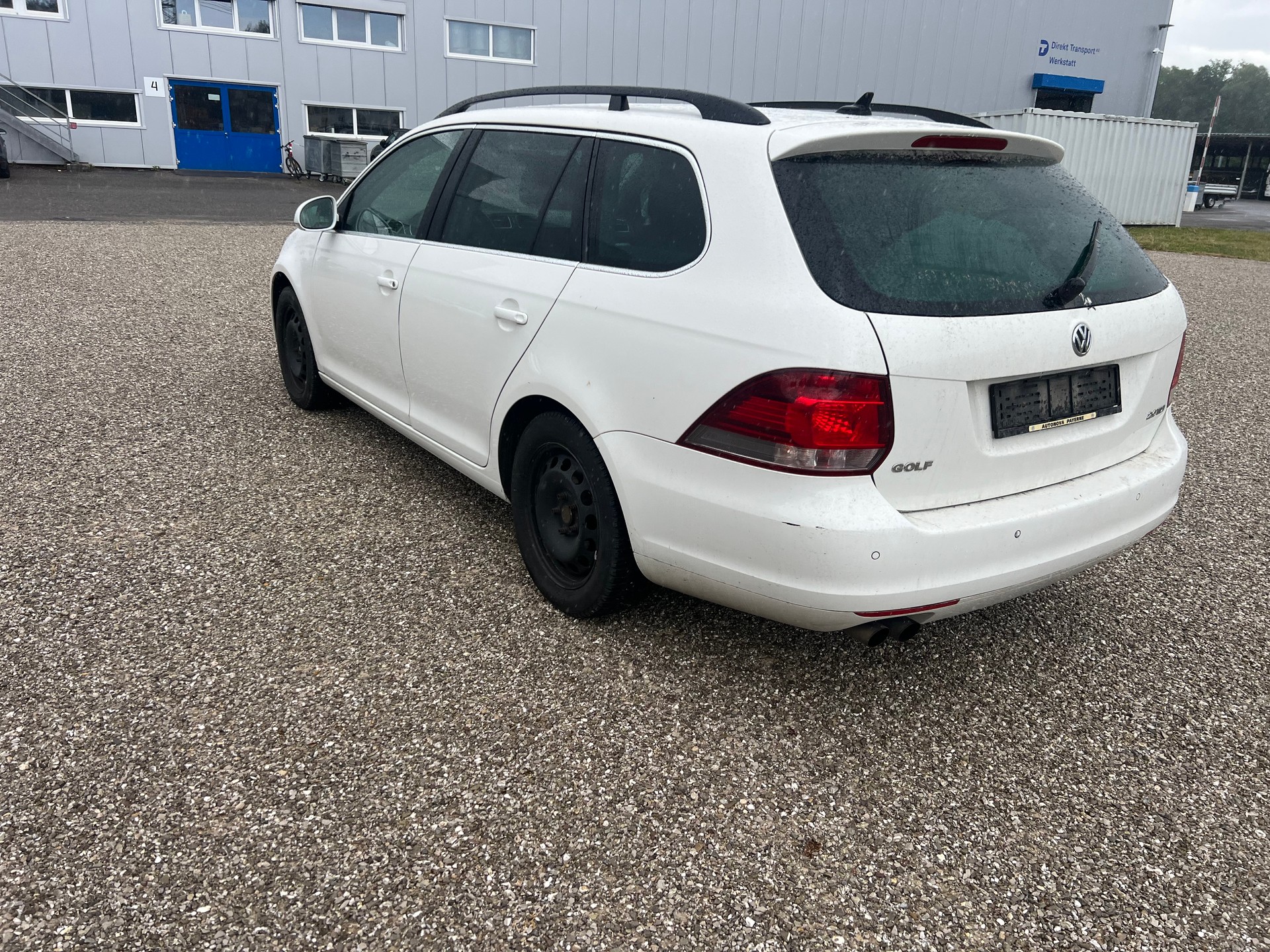 VW Golf Variant 2.0 TDI Comfortline-image-5