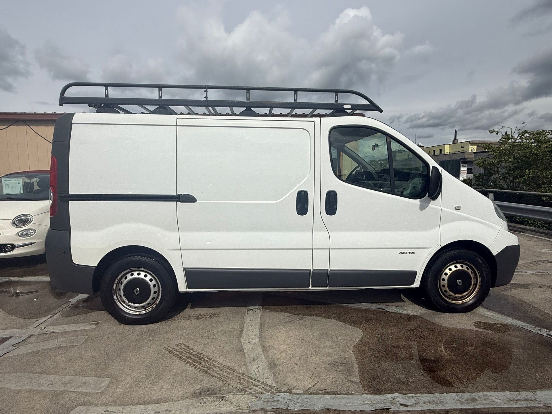RENAULT Trafic 2.0 dCi 115 2.9t L1H1-image-4