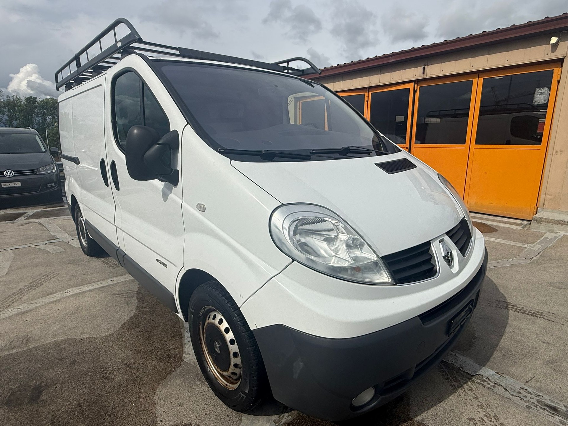 RENAULT Trafic 2.0 dCi 115 2.9t L1H1-image-5