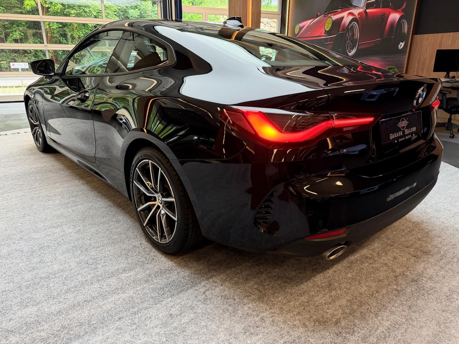 BMW 420i Coupé-image-5