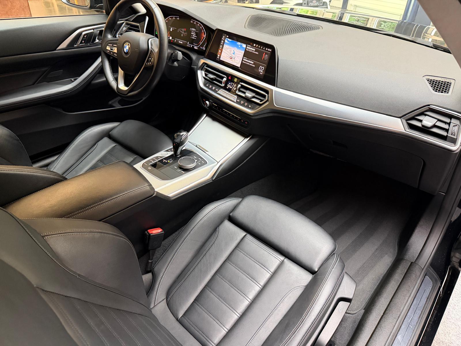 BMW 420i Coupé-image-14