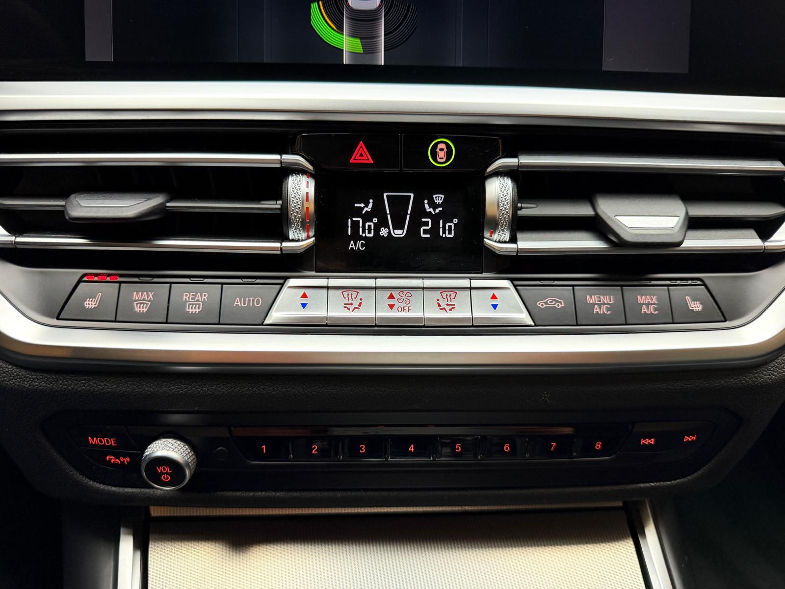 BMW 420i Coupé-image-22