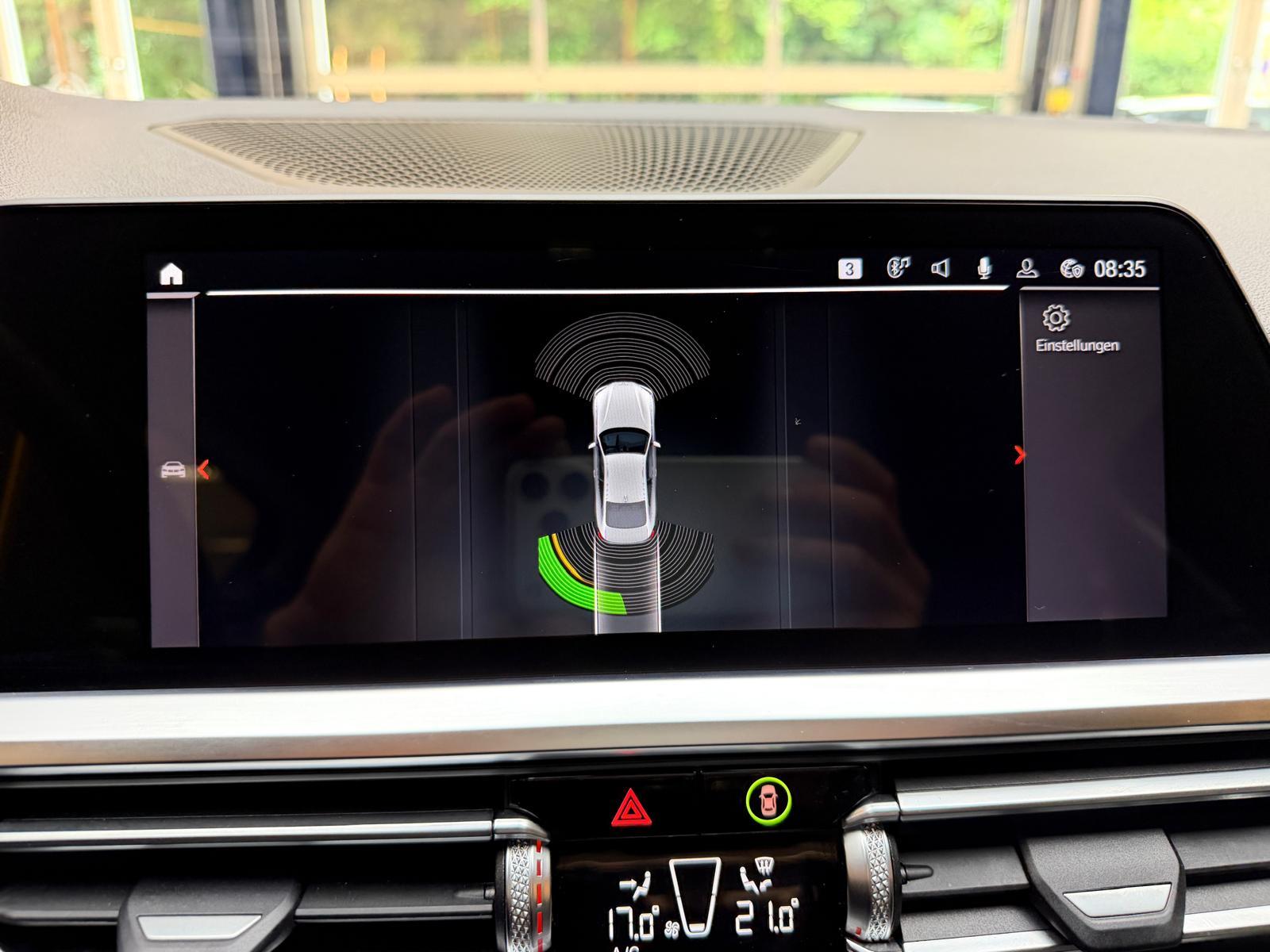 BMW 420i Coupé-image-21