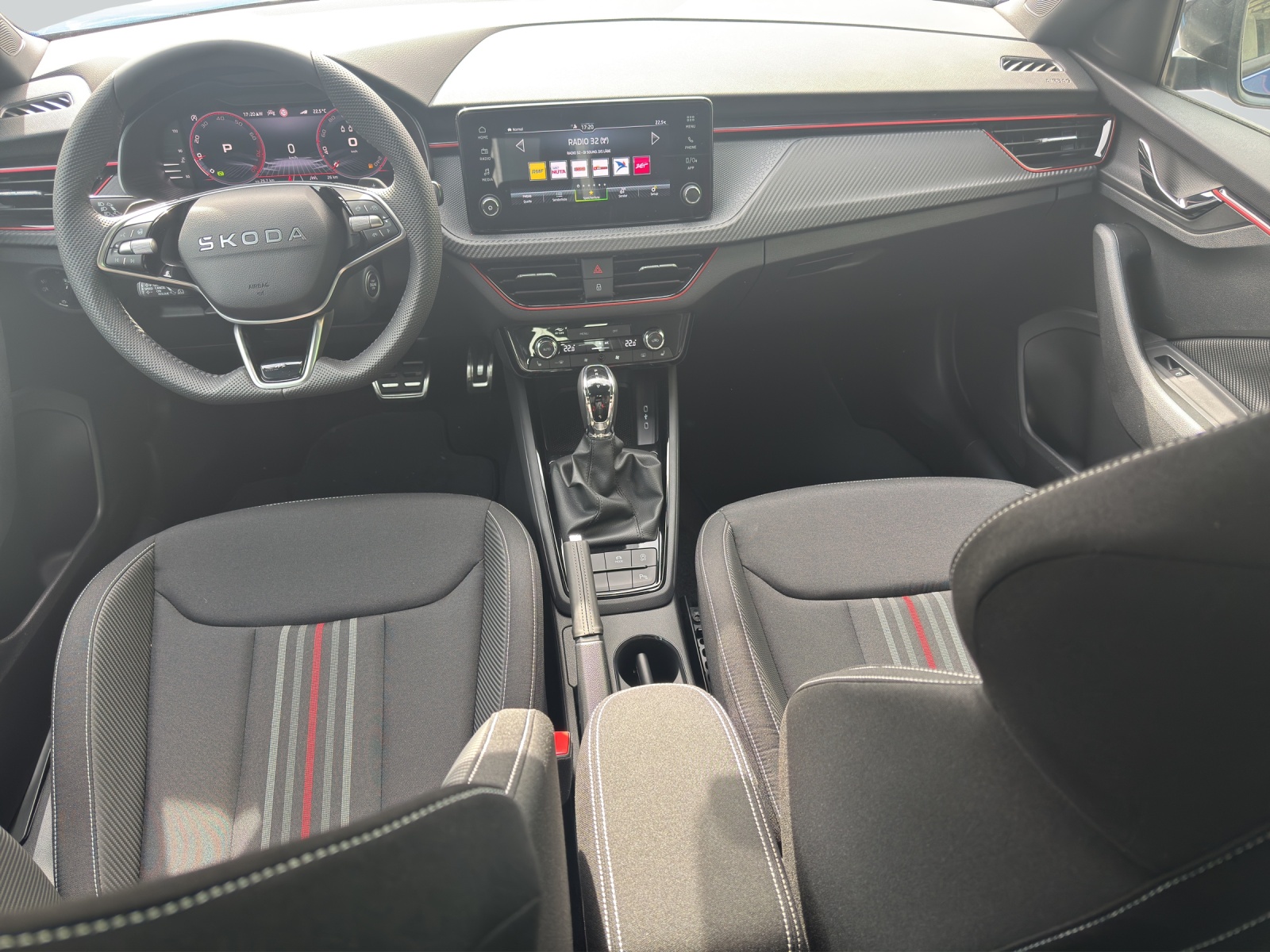 SKODA Kamiq 1.5 TSI Monte Carlo DSG-image-5