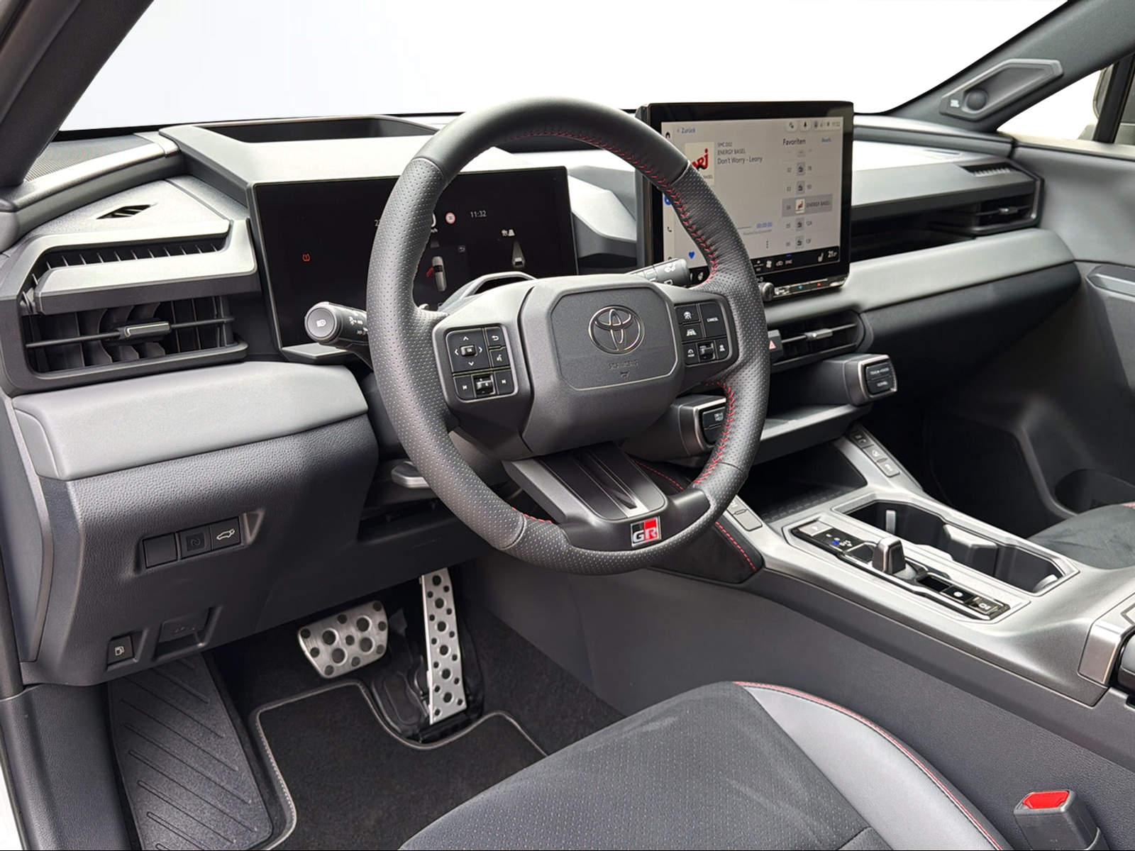 TOYOTA RAV4 2.5 HEV GR Sport-image-10