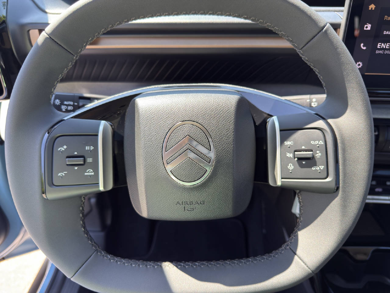 CITROEN e-C3 Aircross Plus-image-13