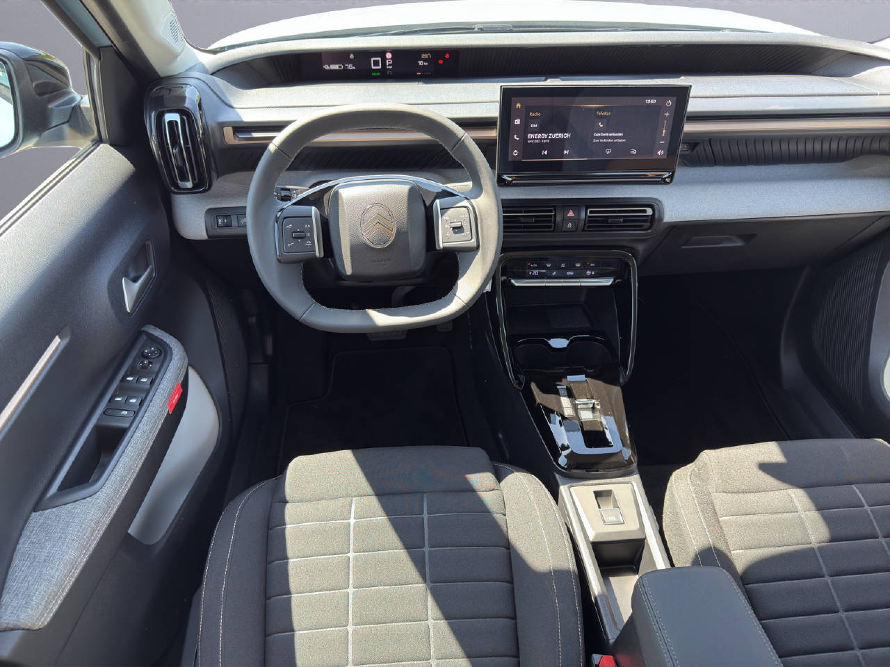 CITROEN e-C3 Aircross Plus-image-6