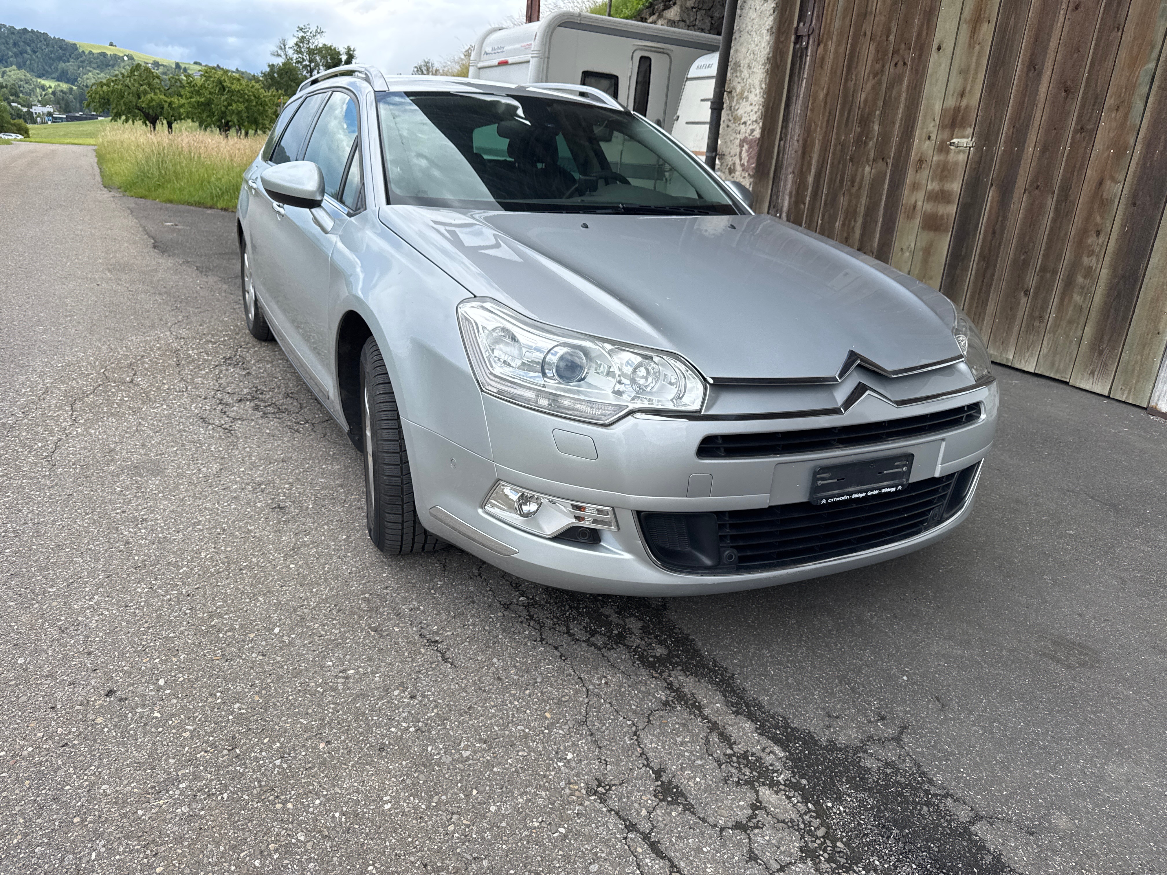Car photo