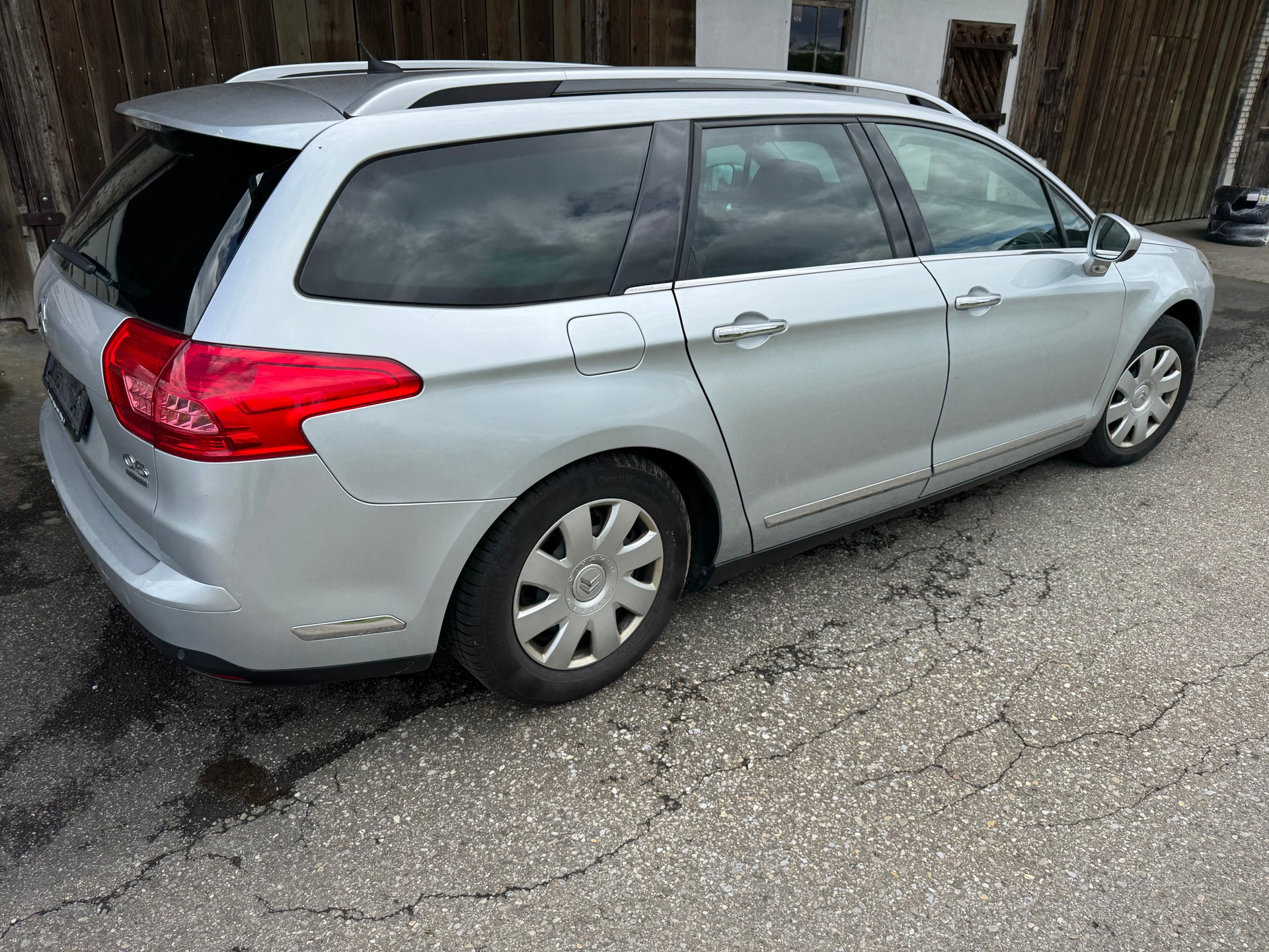 CITROEN C5 Tourer 2.0 HDi Exclusive Automatic-image-2