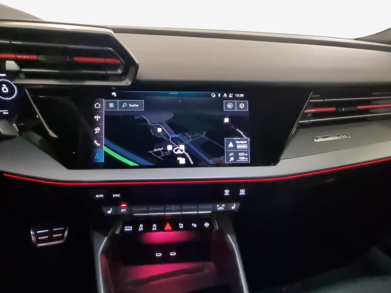 AUDI RS3 Sportback 2.5 TSI quattro S-tronic-image-10