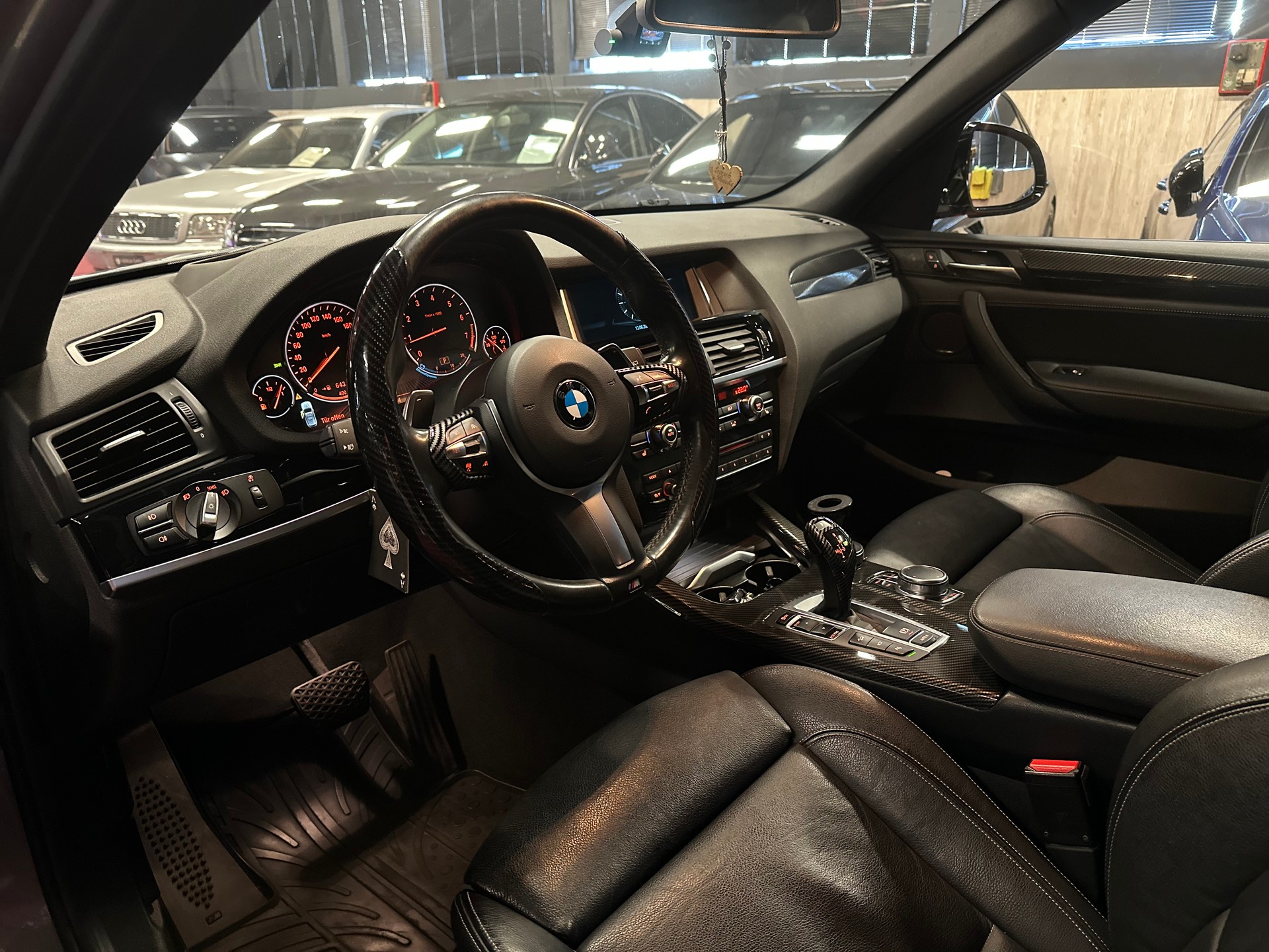 BMW X3 xDrive 28i M Sport Steptronic-image-14