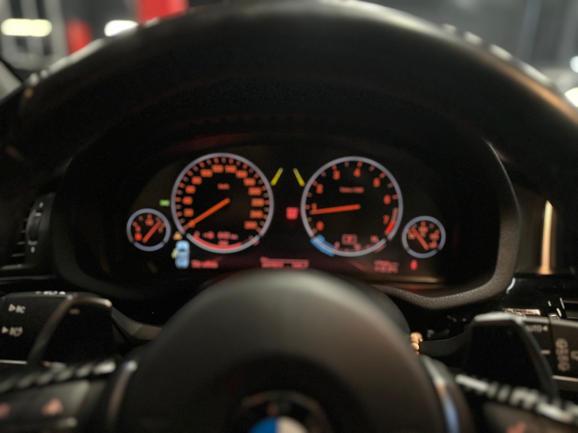 BMW X3 xDrive 28i M Sport Steptronic-image-15