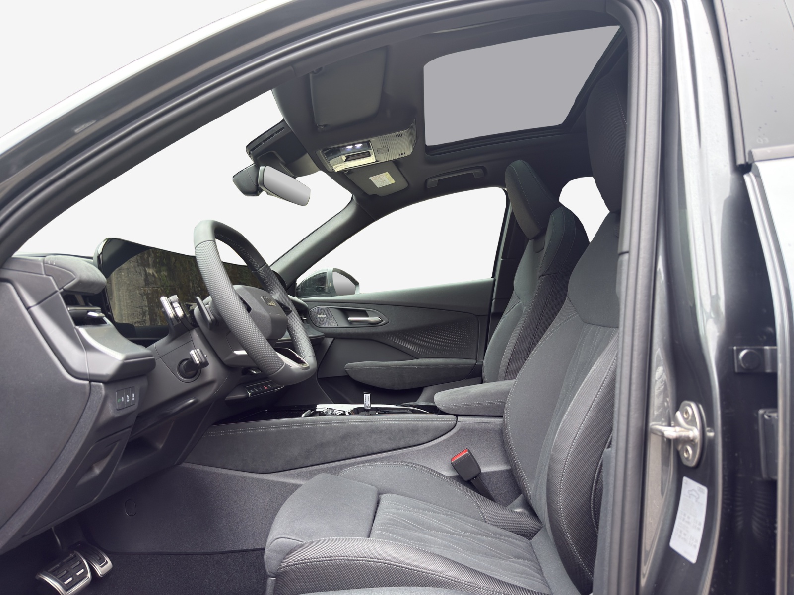 AUDI Q3 SUV e-hybrid 200 kW S tronig-image-7