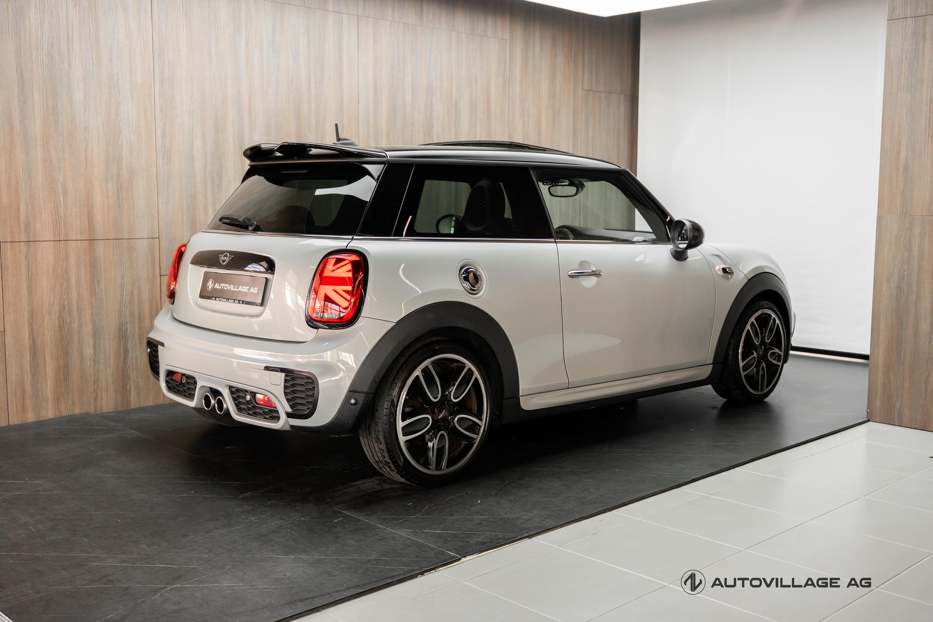 MINI Cooper S Steptronic DKG-image-1