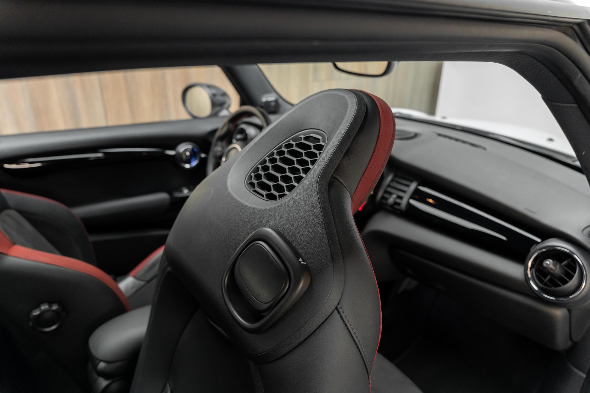 MINI Cooper S Steptronic DKG-image-7