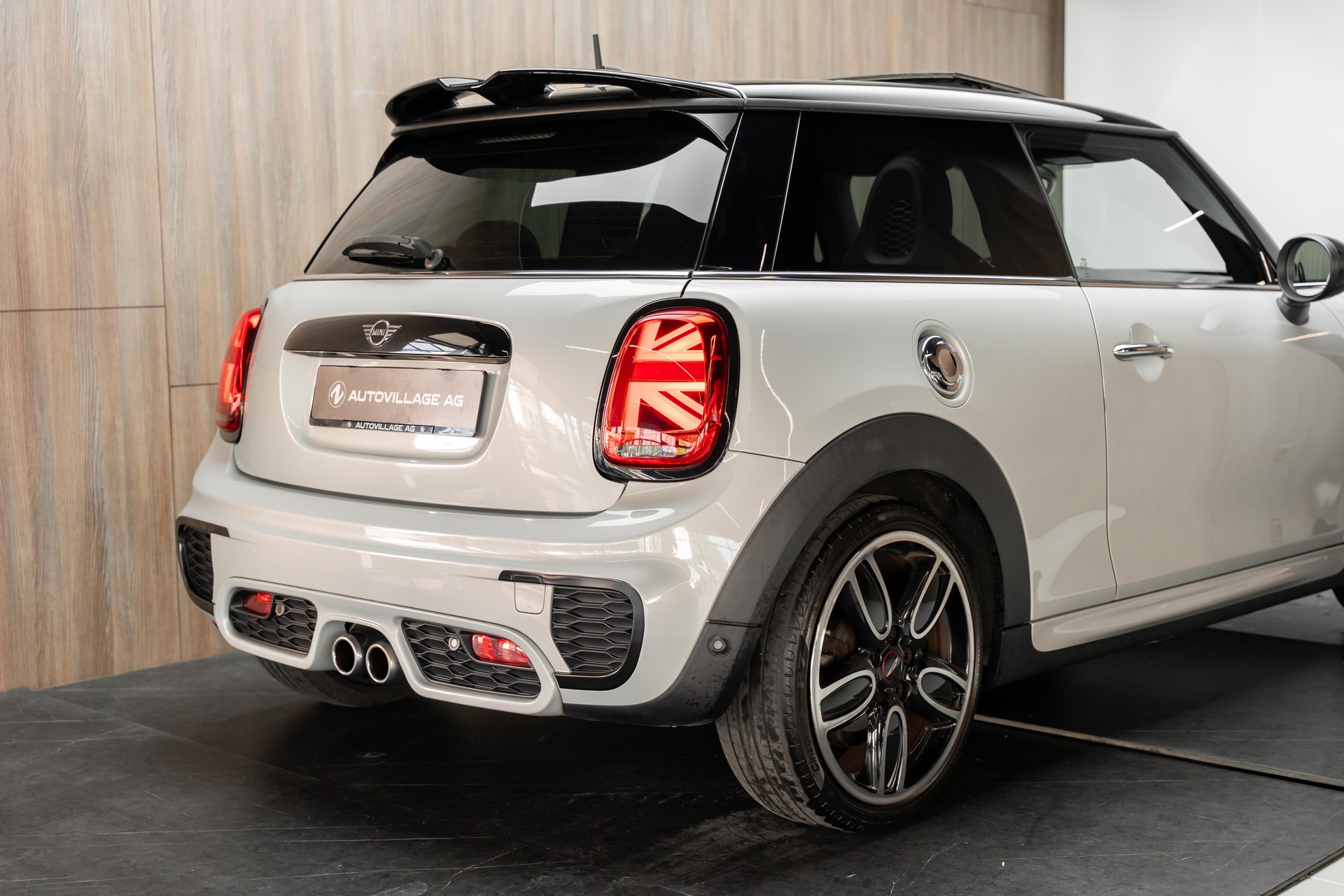 MINI Cooper S Steptronic DKG-image-25