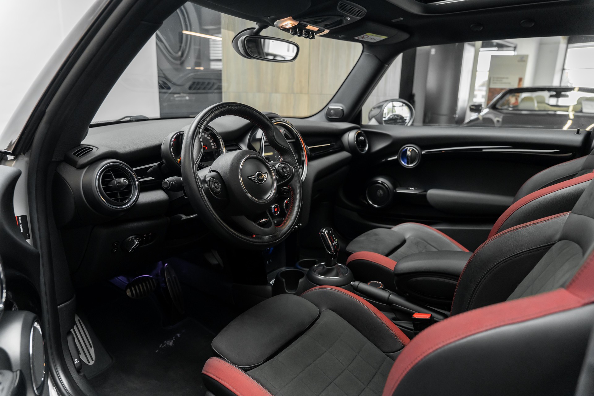 MINI Cooper S Steptronic DKG-image-2