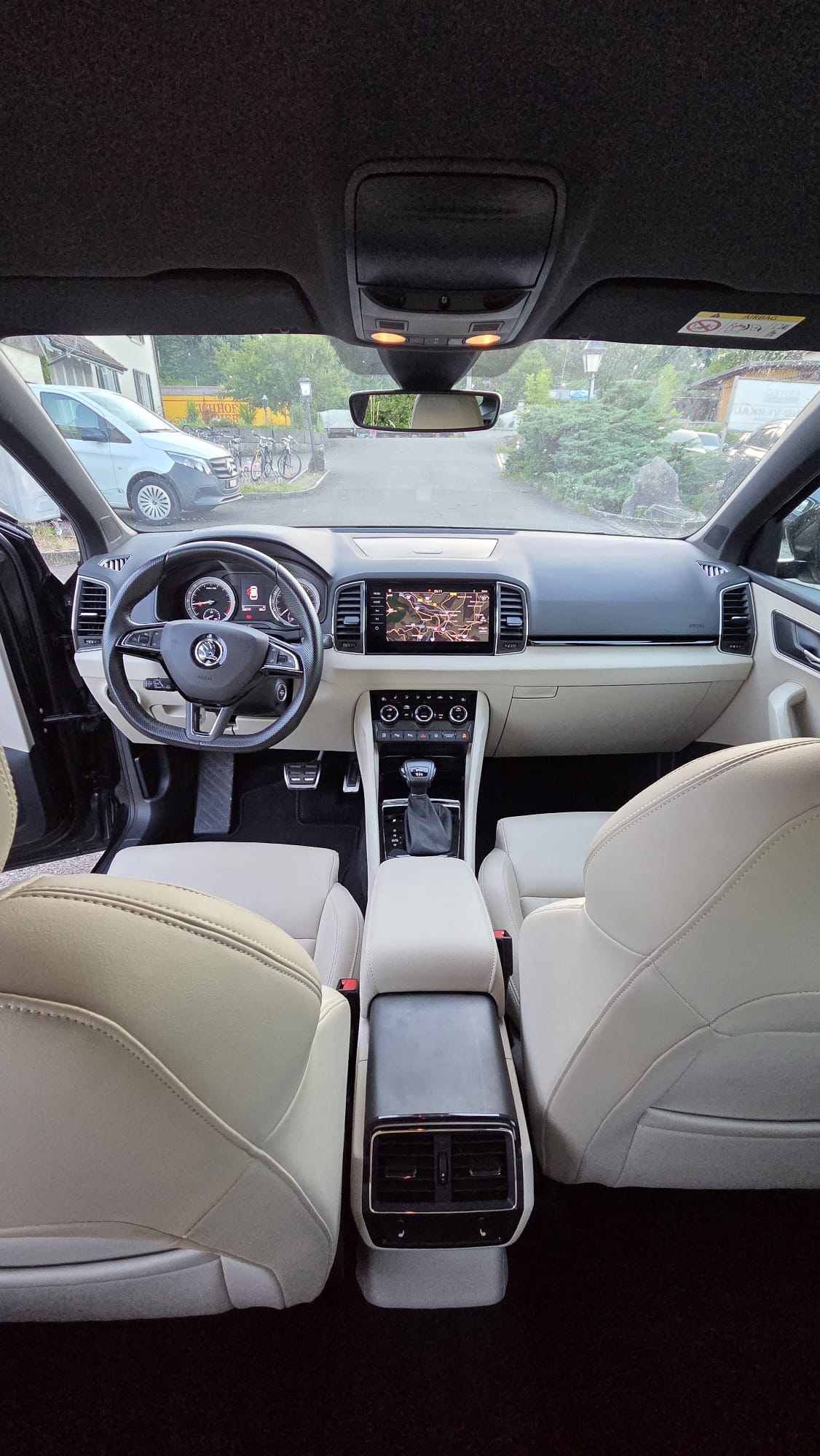 SKODA Karoq 2.0 TDI CR Ambition 4x4 DSG-image-8