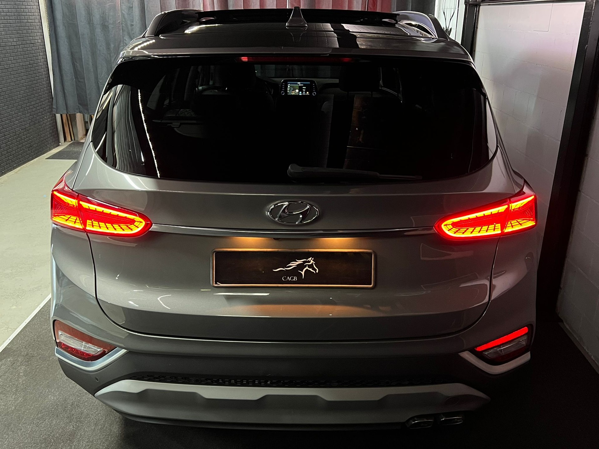 HYUNDAI Santa Fe 2.2 CRDI Vertex 4WD Automatic-image-5
