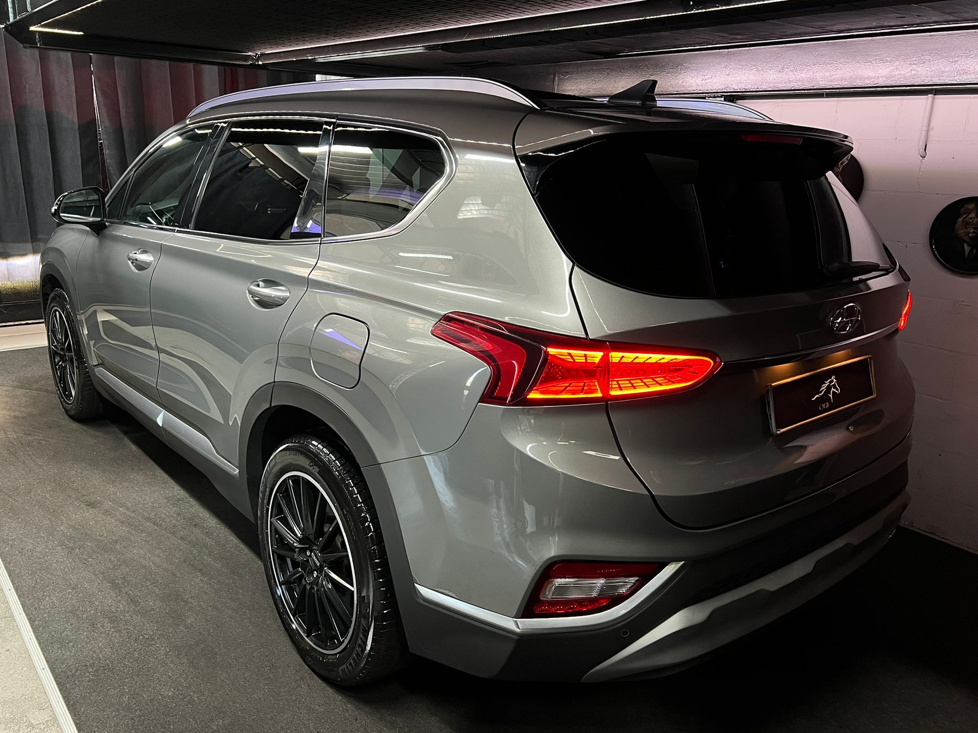 HYUNDAI Santa Fe 2.2 CRDI Vertex 4WD Automatic-image-3