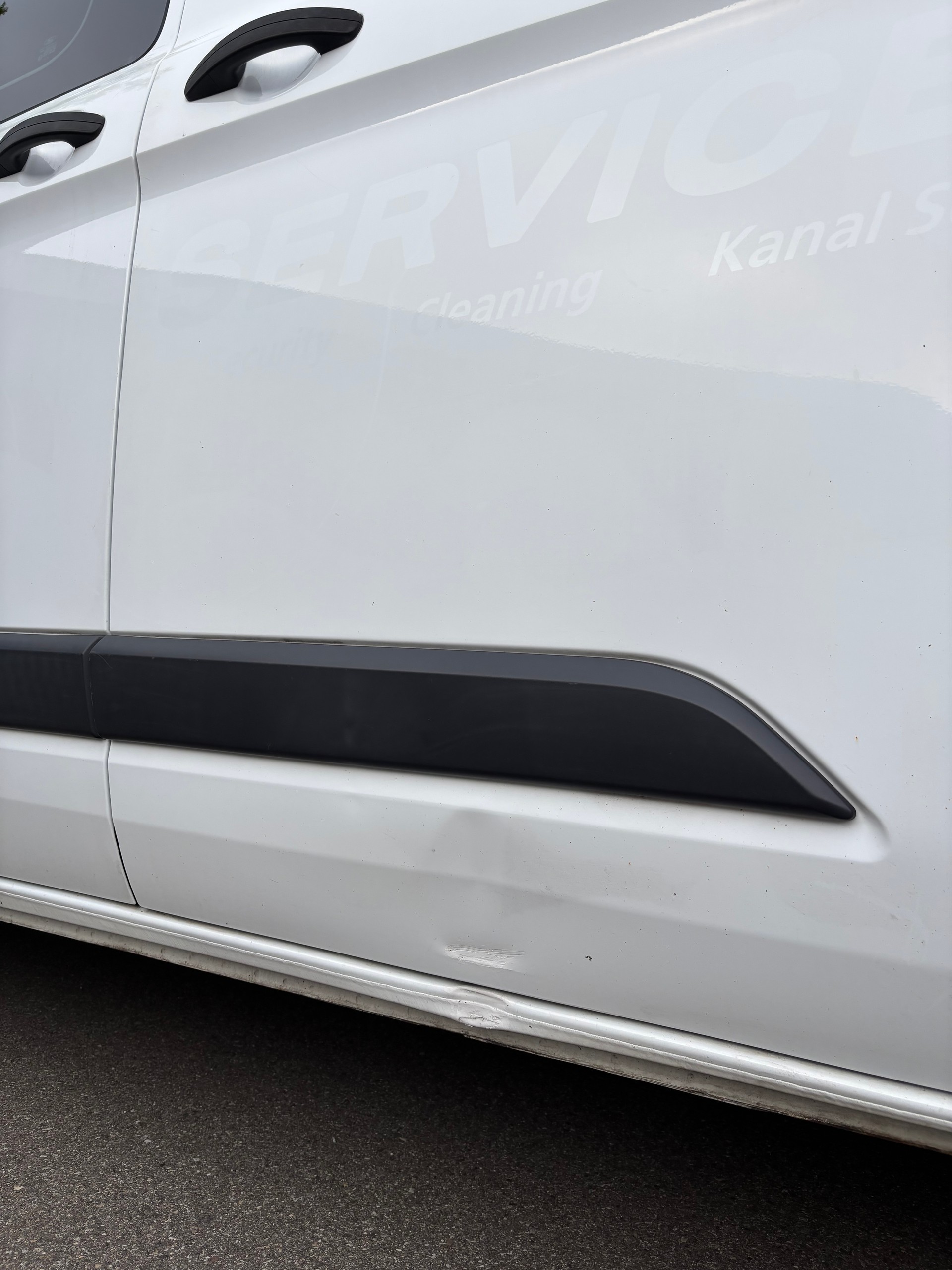 FORD TRANSIT CUSTOM-image-16