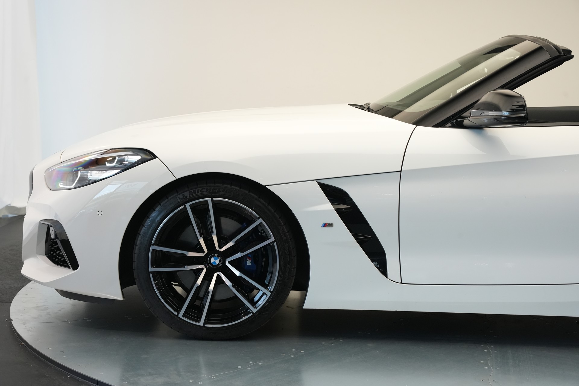 BMW Z4 M40i Steptronic *CH-Fahrzeug*-image-38