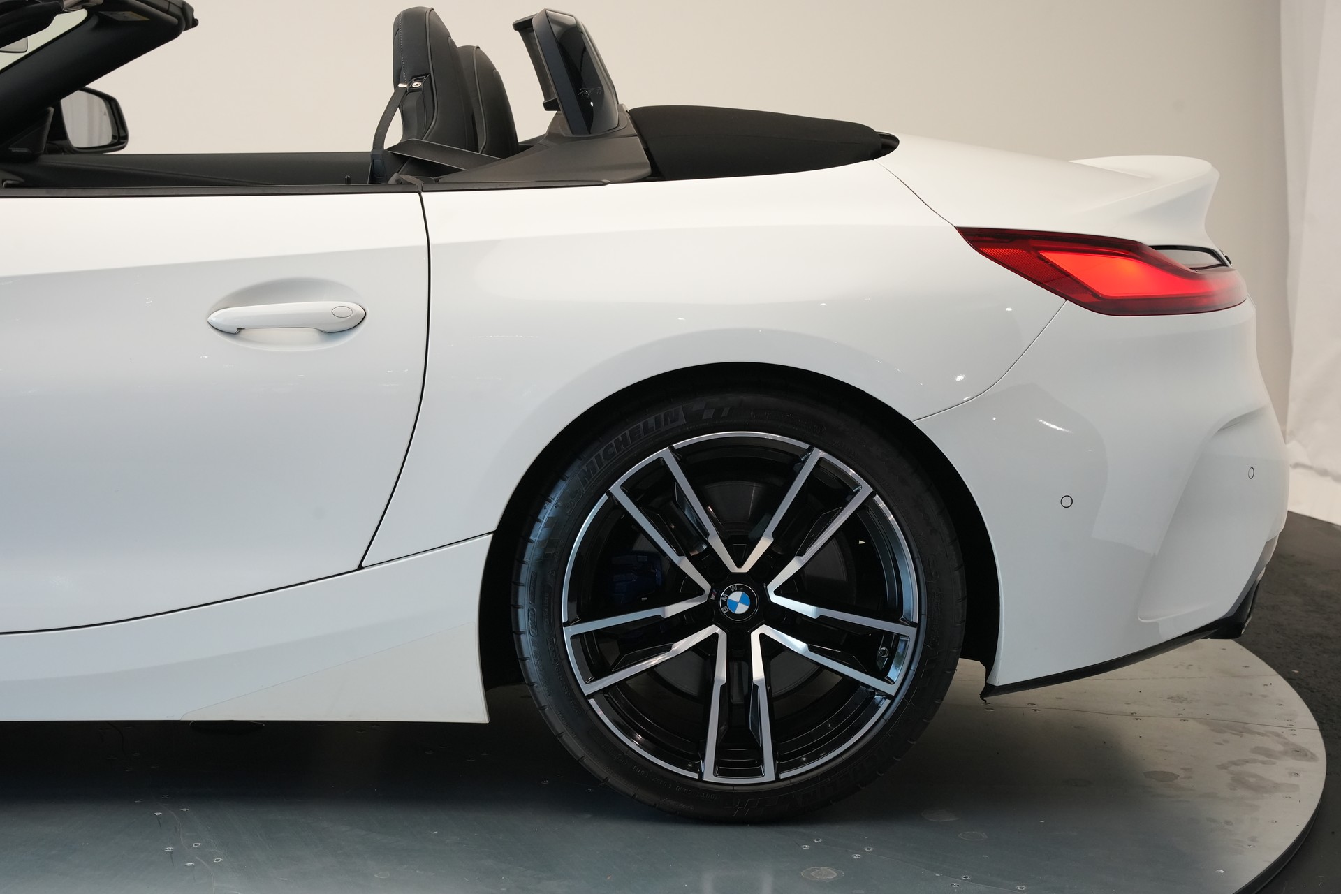 BMW Z4 M40i Steptronic *CH-Fahrzeug*-image-39