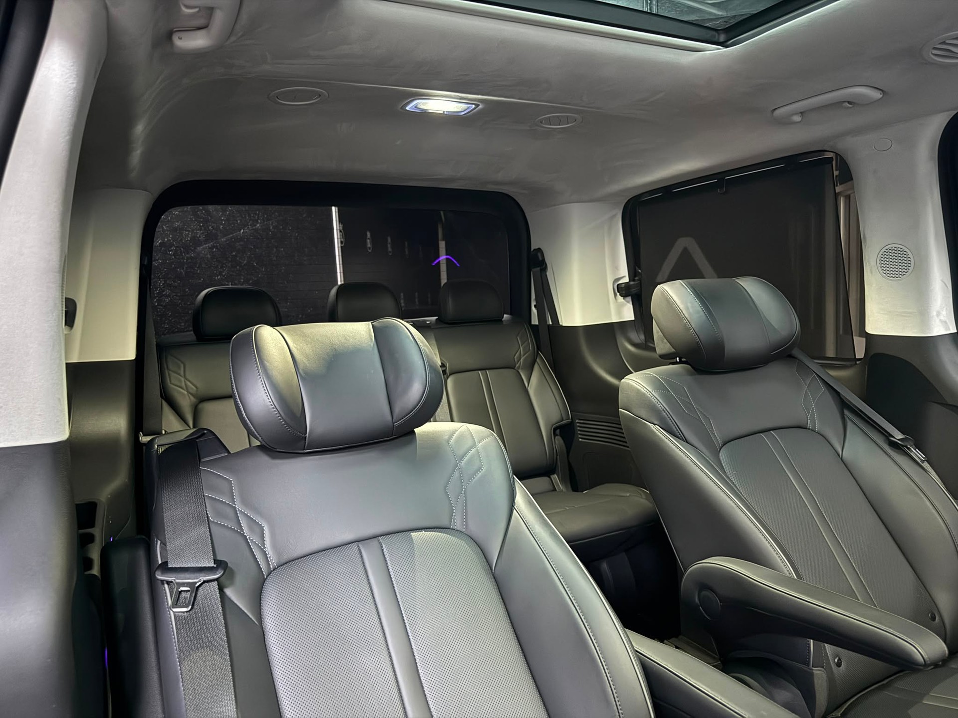 HYUNDAI "BUSINESS" STARIA "PREMIUM" 2.2 CRDi VERTEX 4WD AUTOMAT. CH WAGEN. VOLL OPTIONEN. MOD.05.2023 !!-image-25