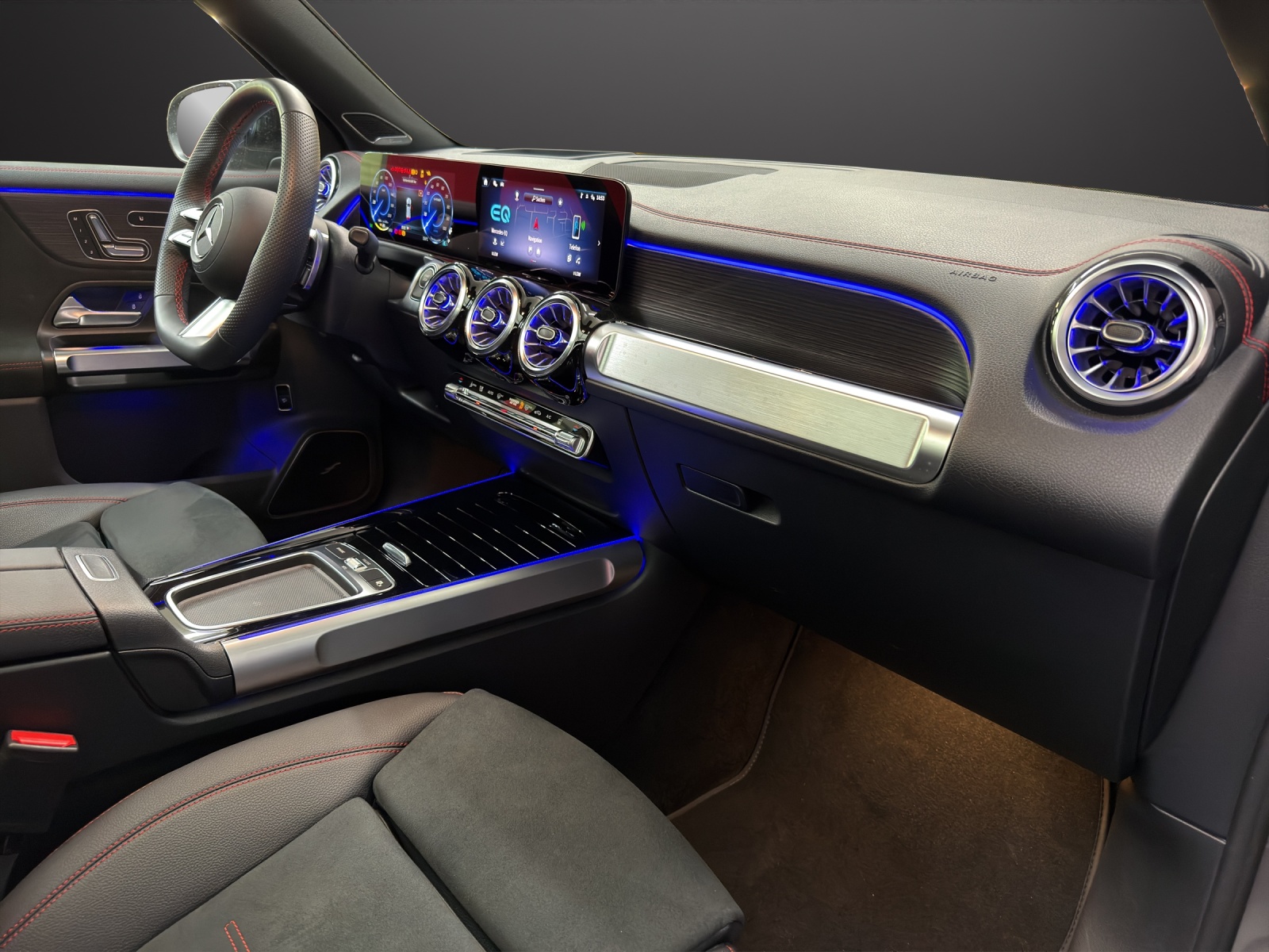 MERCEDES-BENZ EQB 350 AMG Line 4Matic-image-7