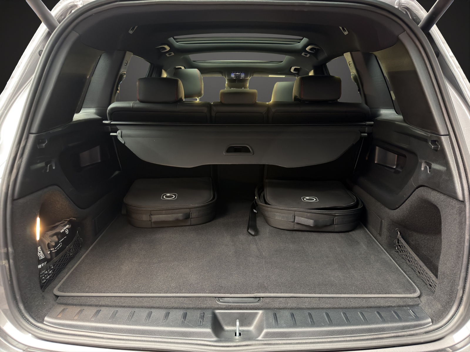 MERCEDES-BENZ EQB 350 AMG Line 4Matic-image-10