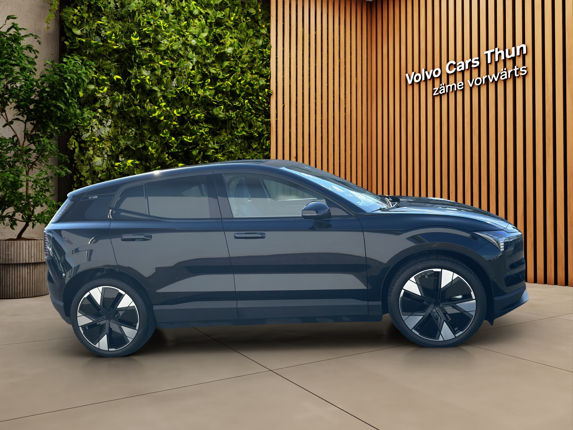 VOLVO EX30 E60 Twin Ultra AWD-image-3