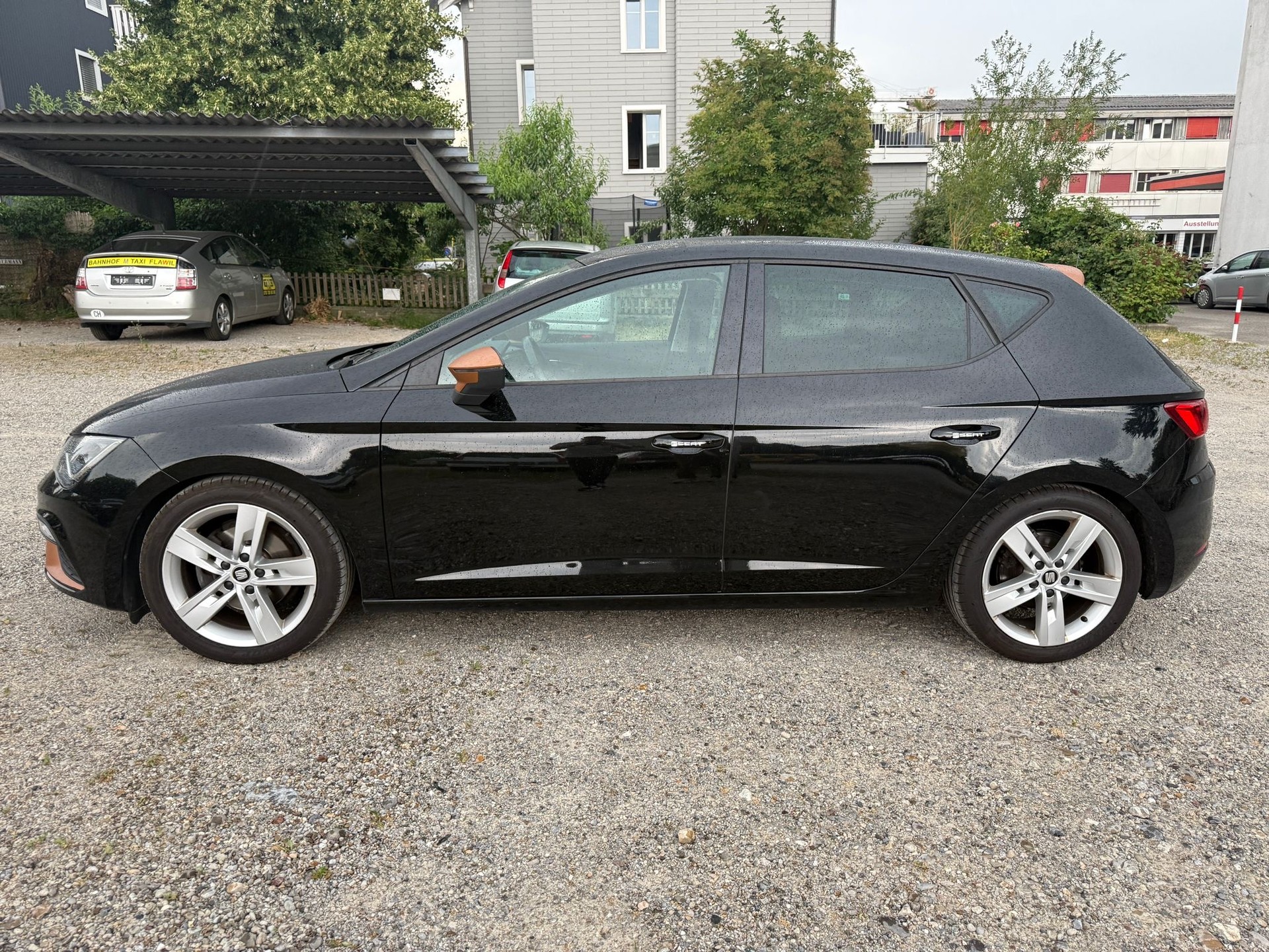 SEAT Leon 1.4 TSI Xcellence-image-10