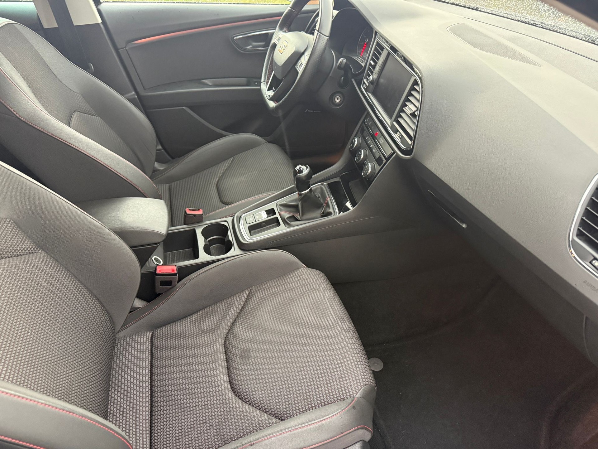 SEAT Leon 1.4 TSI Xcellence-image-14