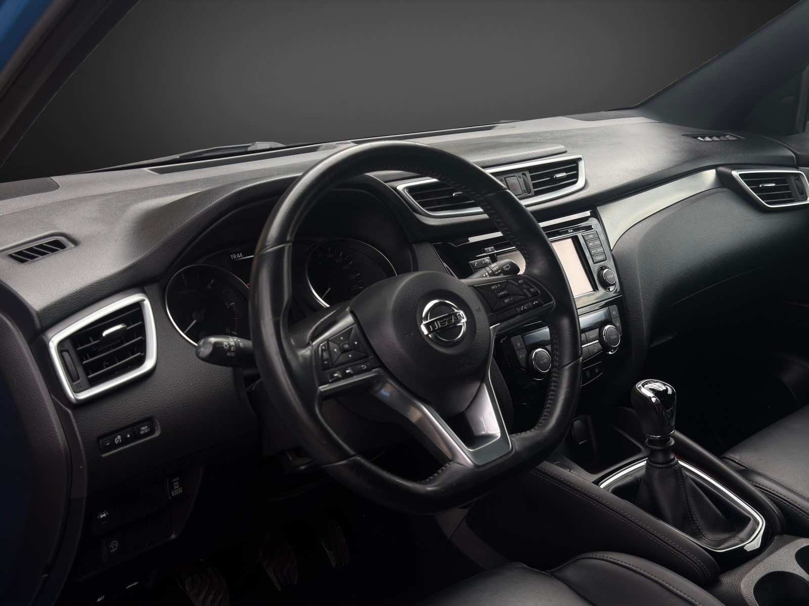 NISSAN Qashqai 1.6 dCi tekna+ ALL-MODE 4x4-image-7