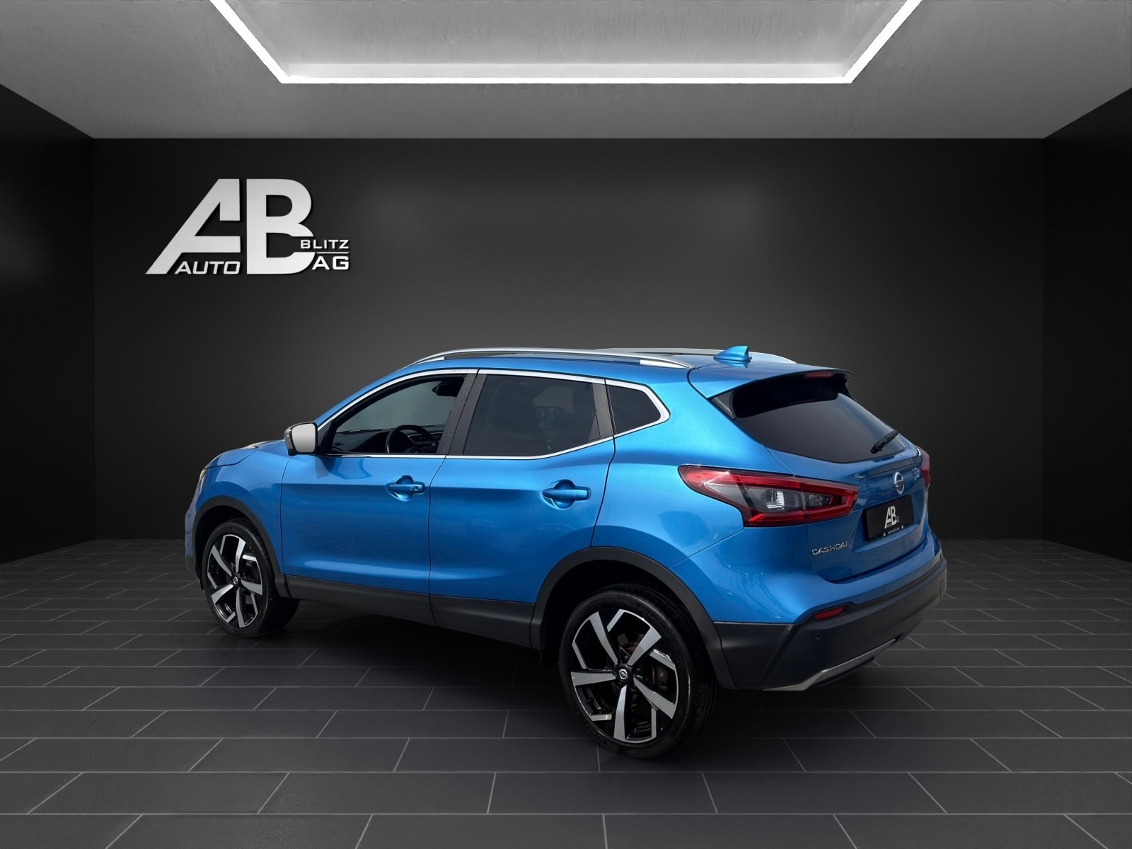 NISSAN Qashqai 1.6 dCi tekna+ ALL-MODE 4x4-image-2