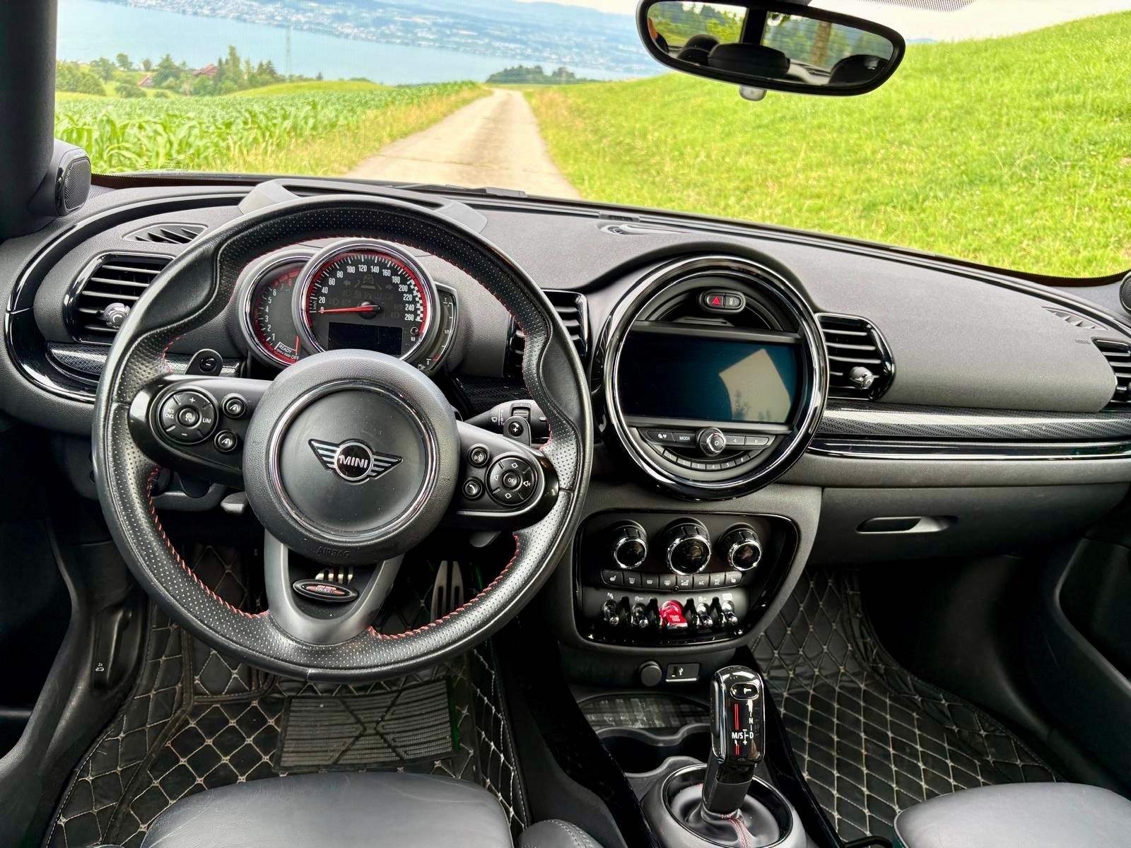 MINI 2.0i John Cooper Works ALL4-image-3