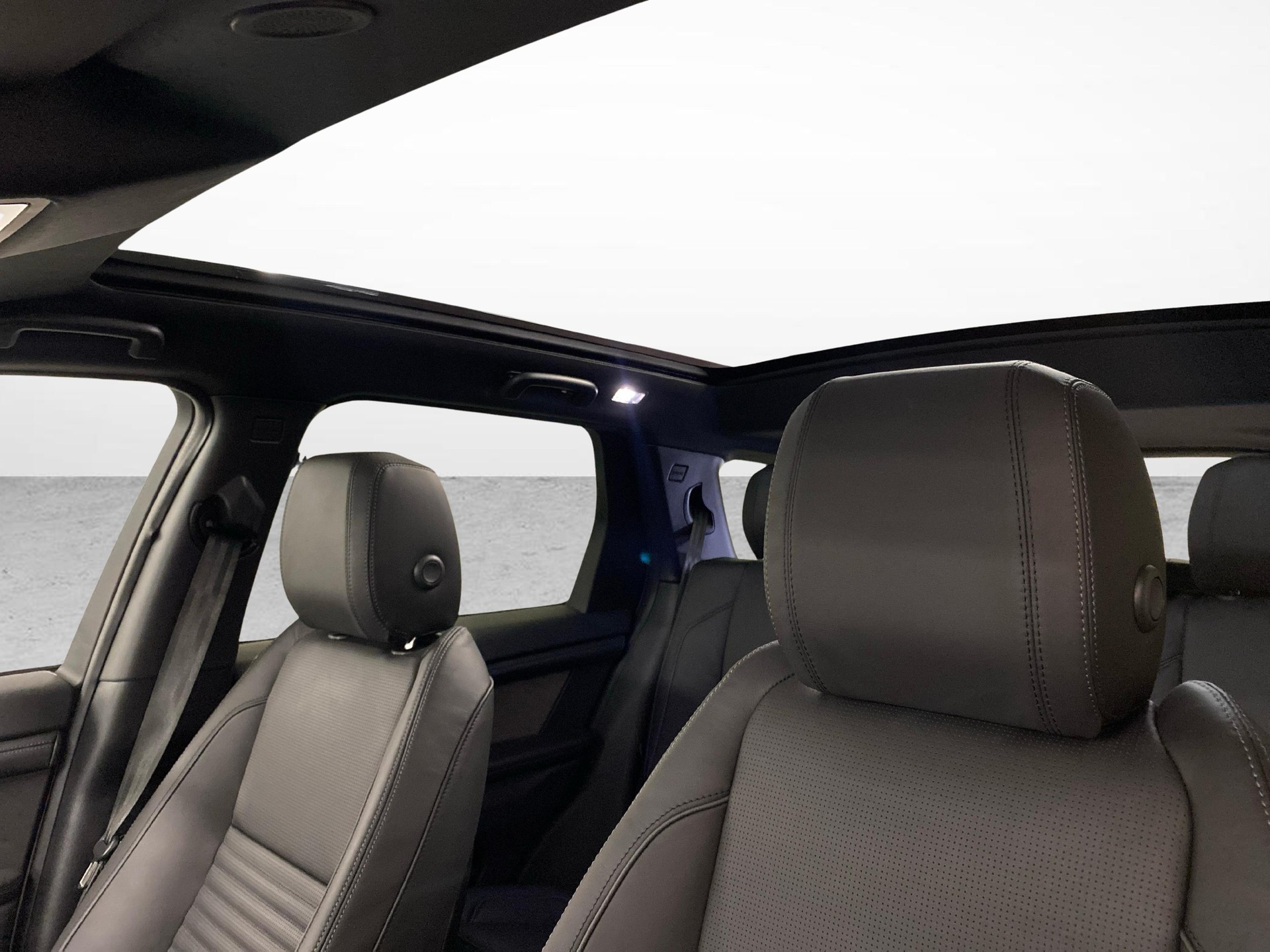 LAND ROVER Discovery Sport 1.5 T 270e Metropolitan-image-13