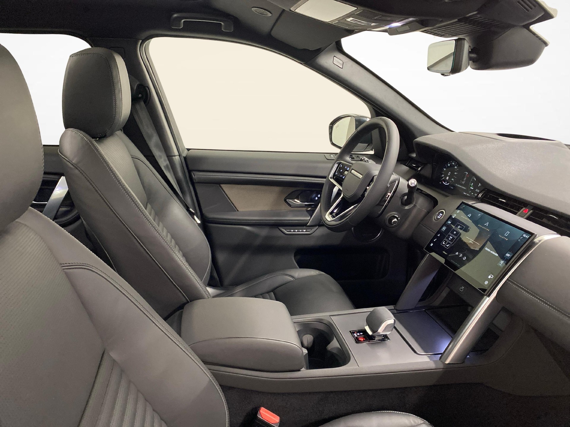 LAND ROVER Discovery Sport 1.5 T 270e Metropolitan-image-10
