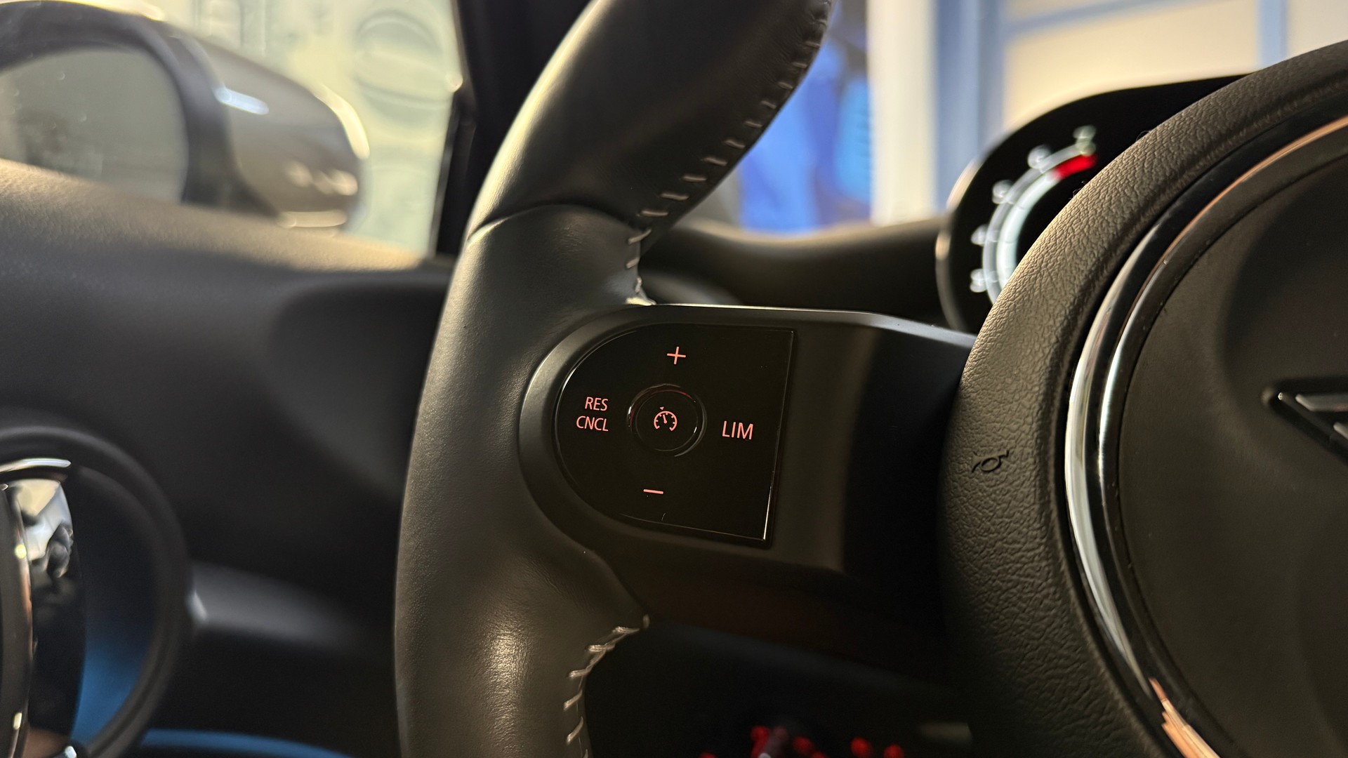 MINI Cooper S *Garantie 24 Monate*-image-11
