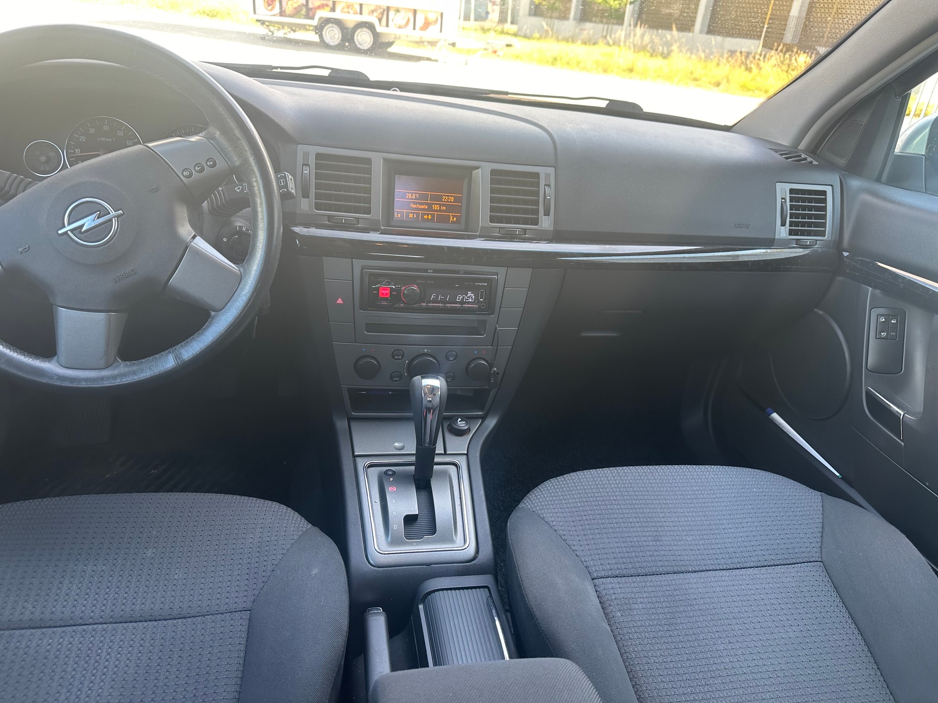 OPEL Signum 2.2 Elegance-image-9