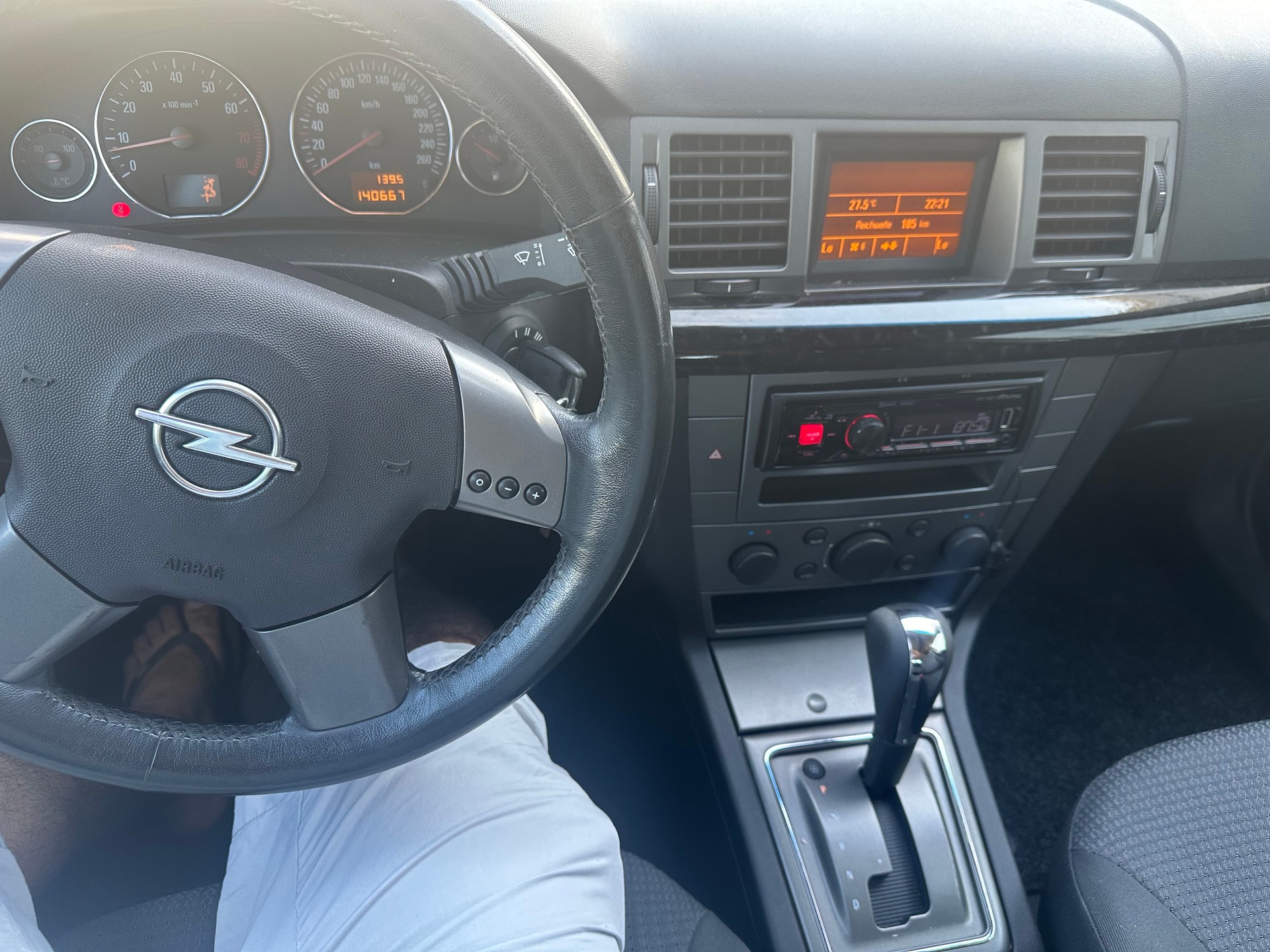 OPEL Signum 2.2 Elegance-image-11