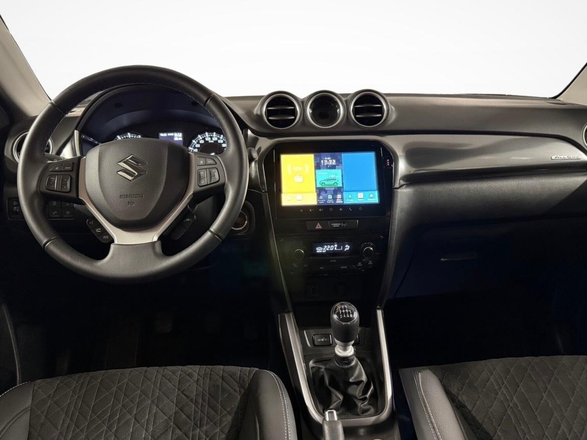 SUZUKI Vitara 1.4 T Compact Top Hybrid 4x4-image-12