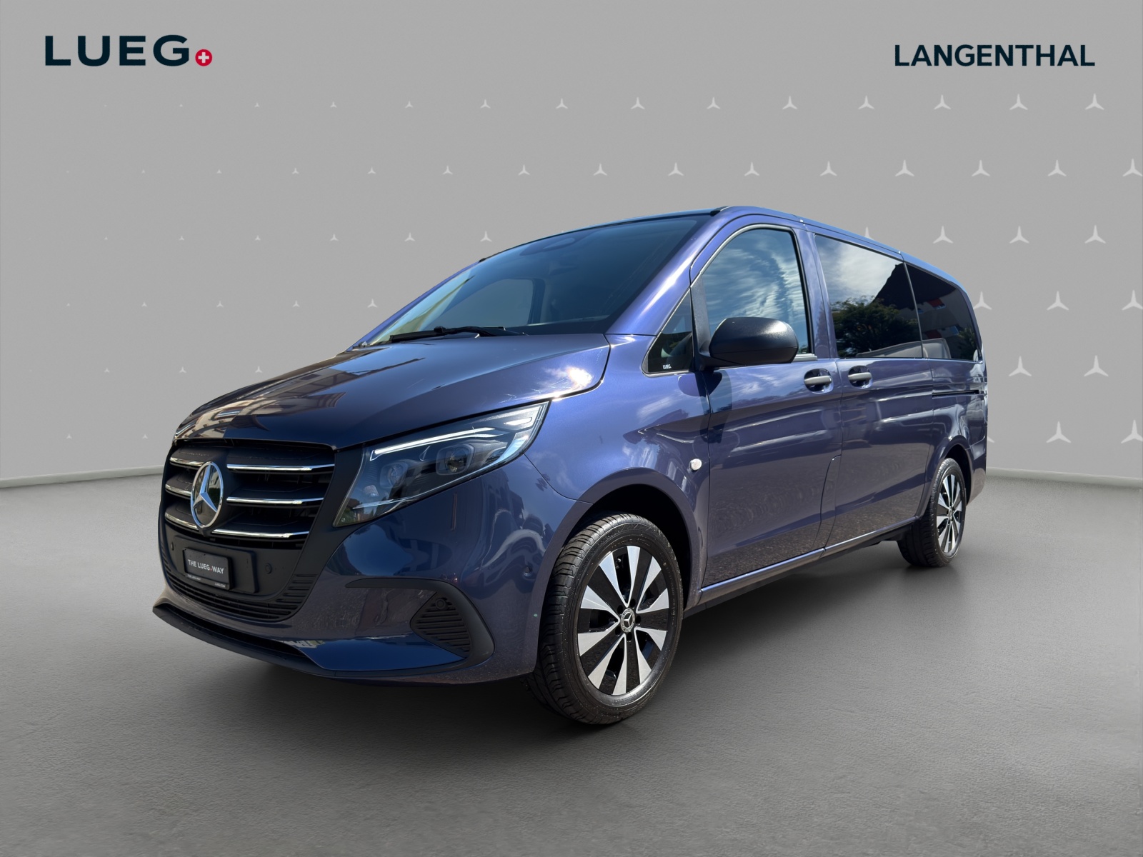 MERCEDES-BENZ Vito 116 CDI Lang Tourer 9G-Tronic 4M Select-image-0