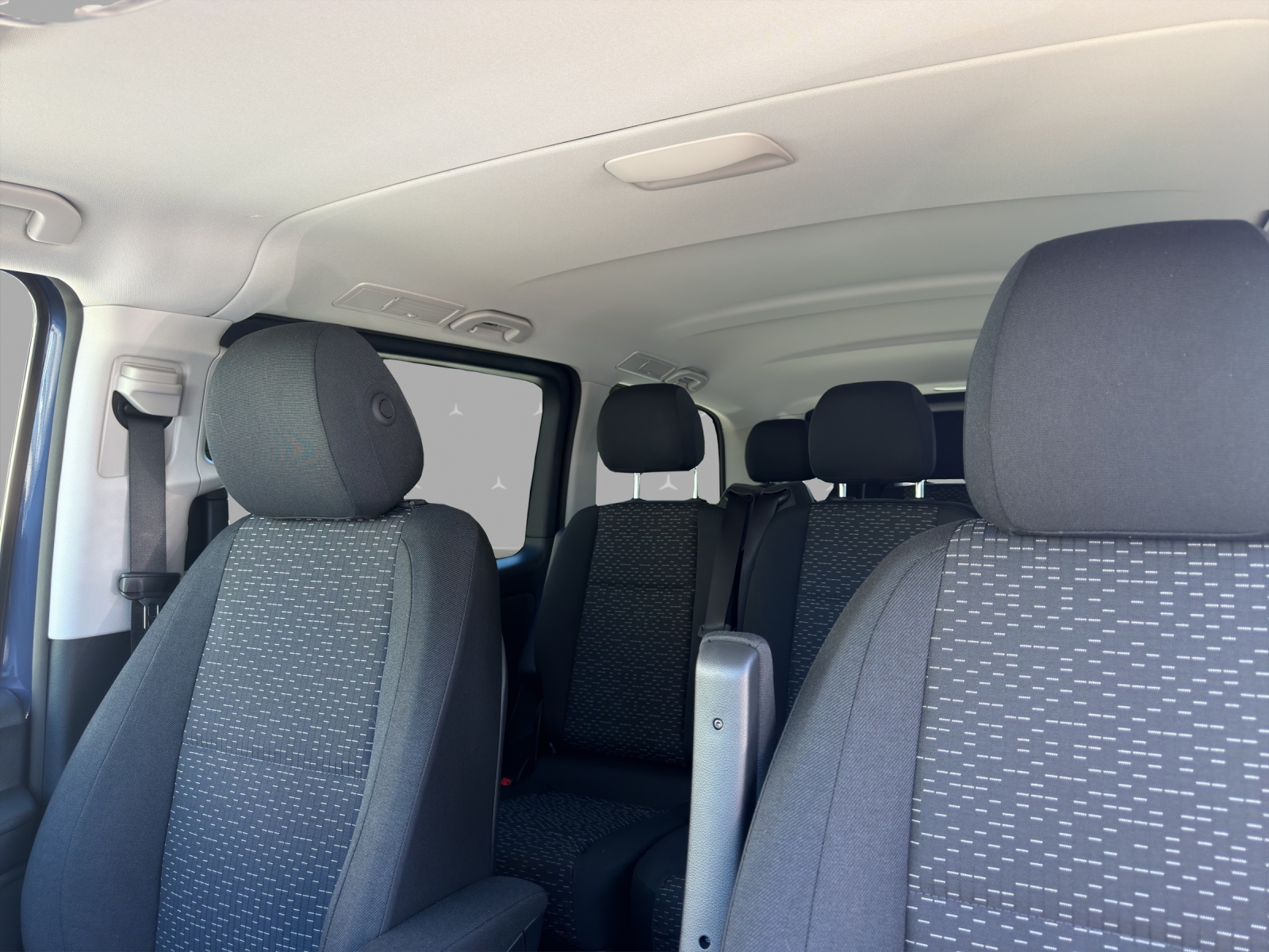 MERCEDES-BENZ Vito 116 CDI Lang Tourer 9G-Tronic 4M Select-image-8