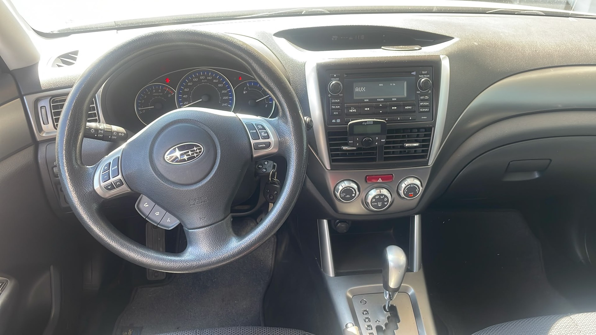 SUBARU Forester 2.0XS Comfort Automatic-image-4